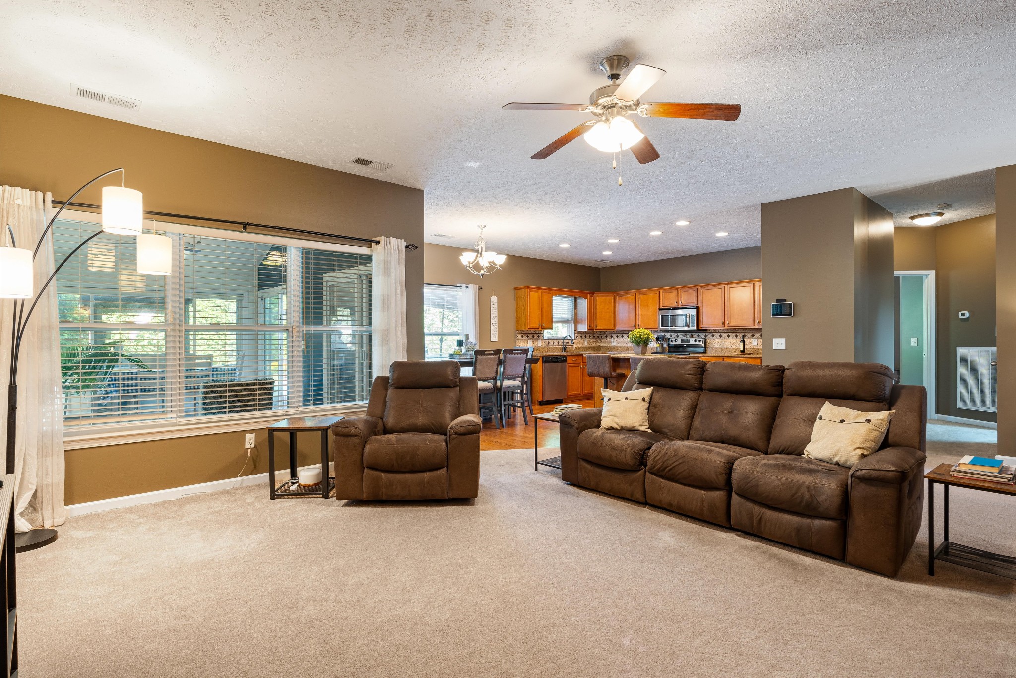 1328 Wentworth Dr