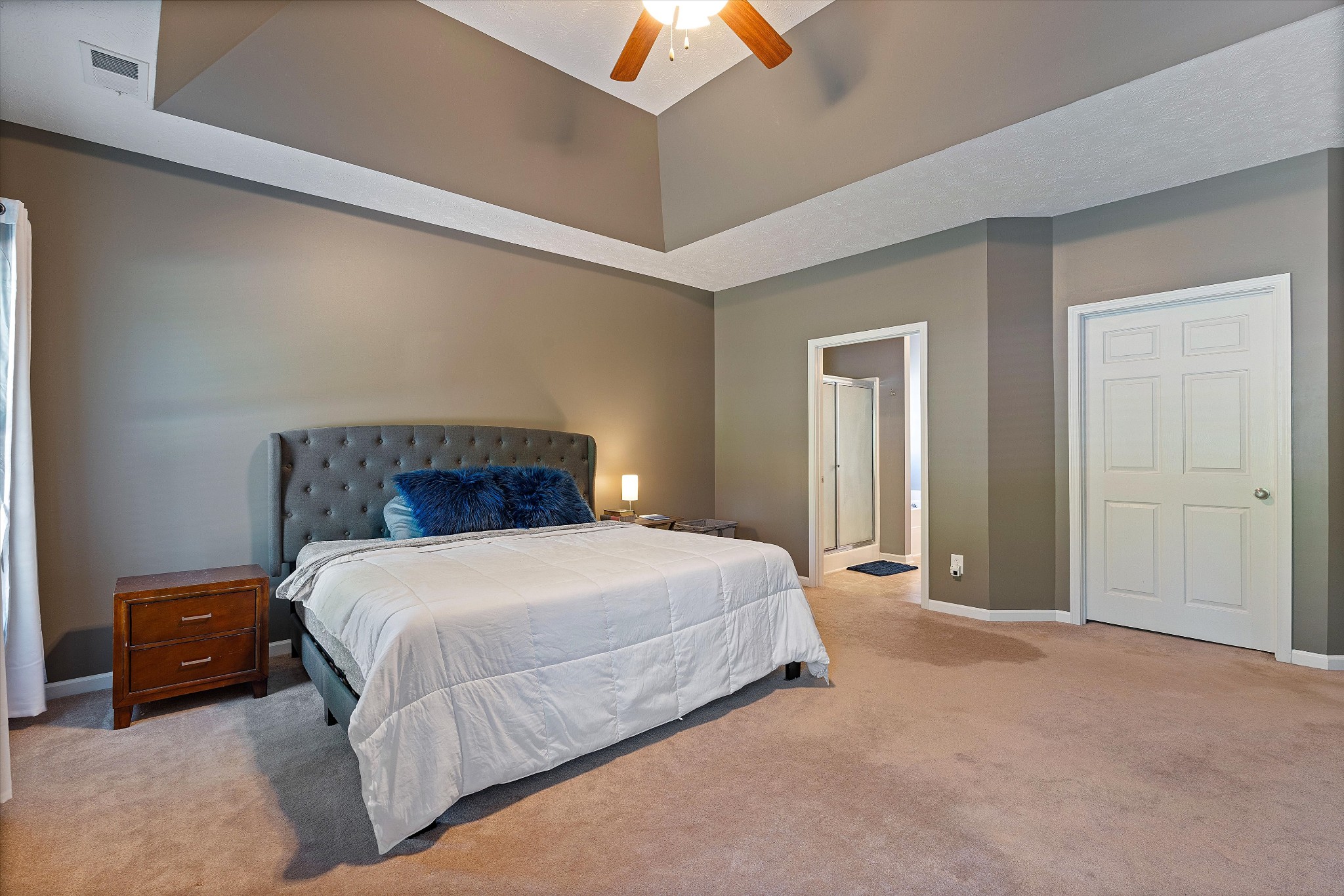 1328 Wentworth Dr