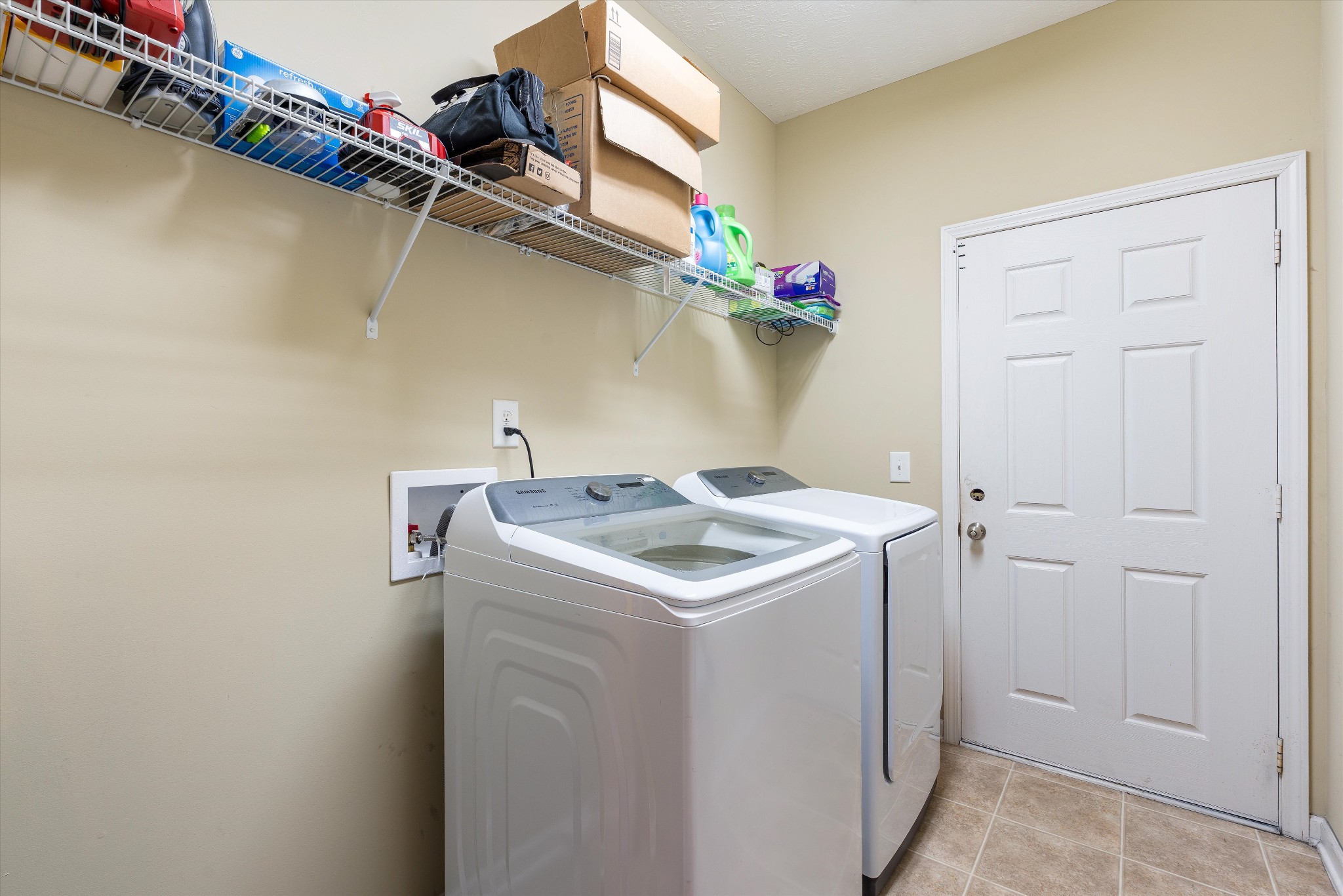 1328 Wentworth Dr