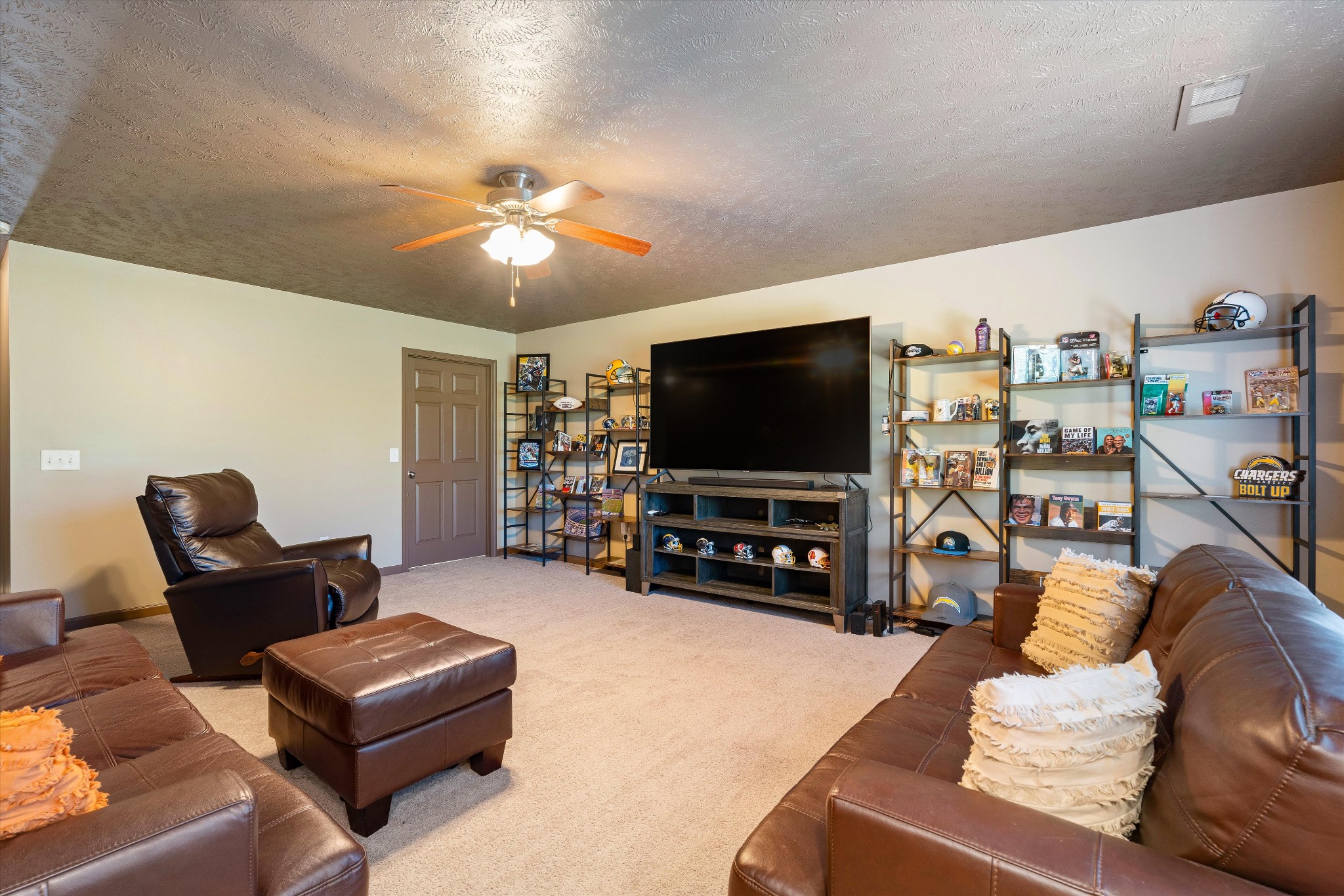1328 Wentworth Dr