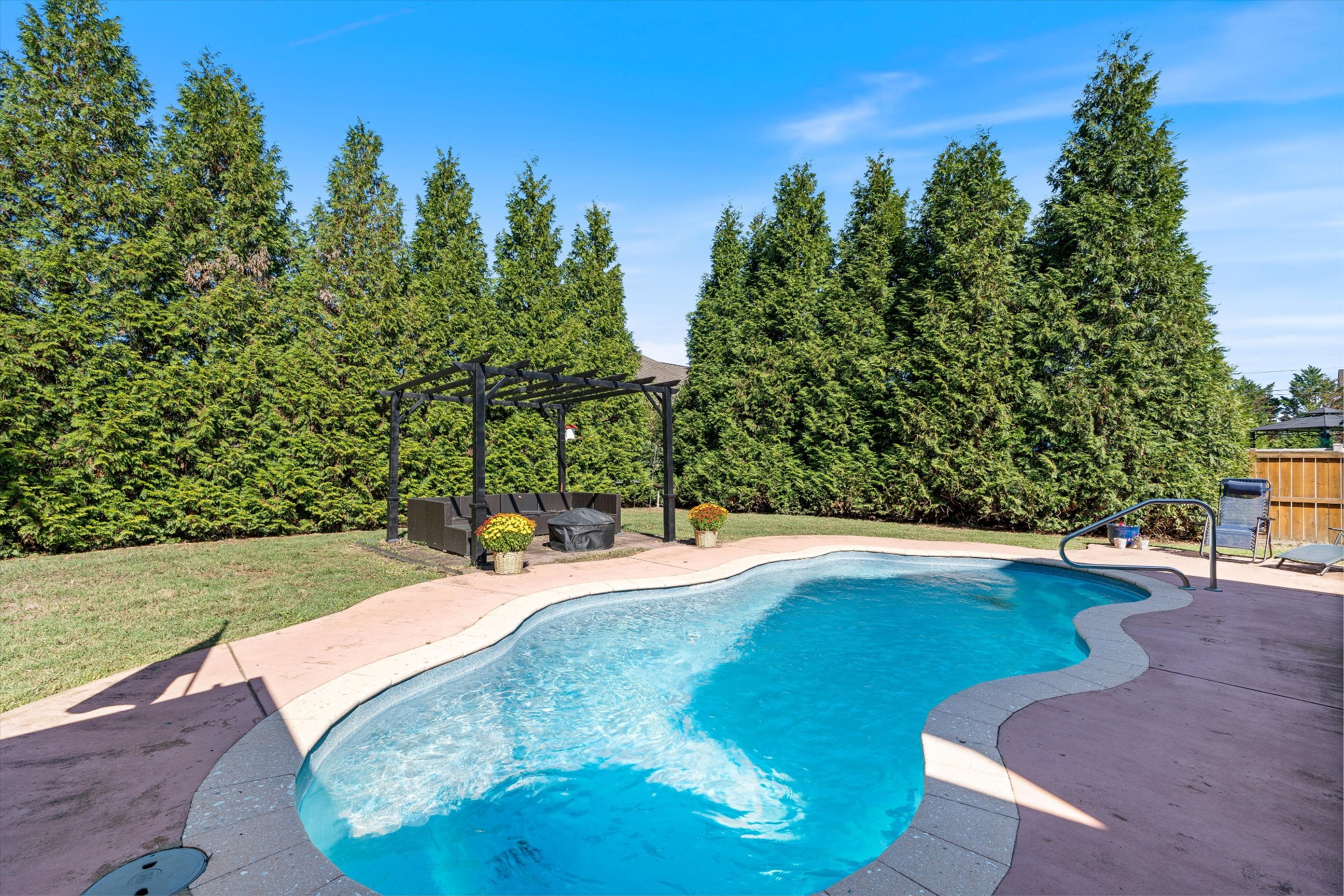 1328 Wentworth Dr