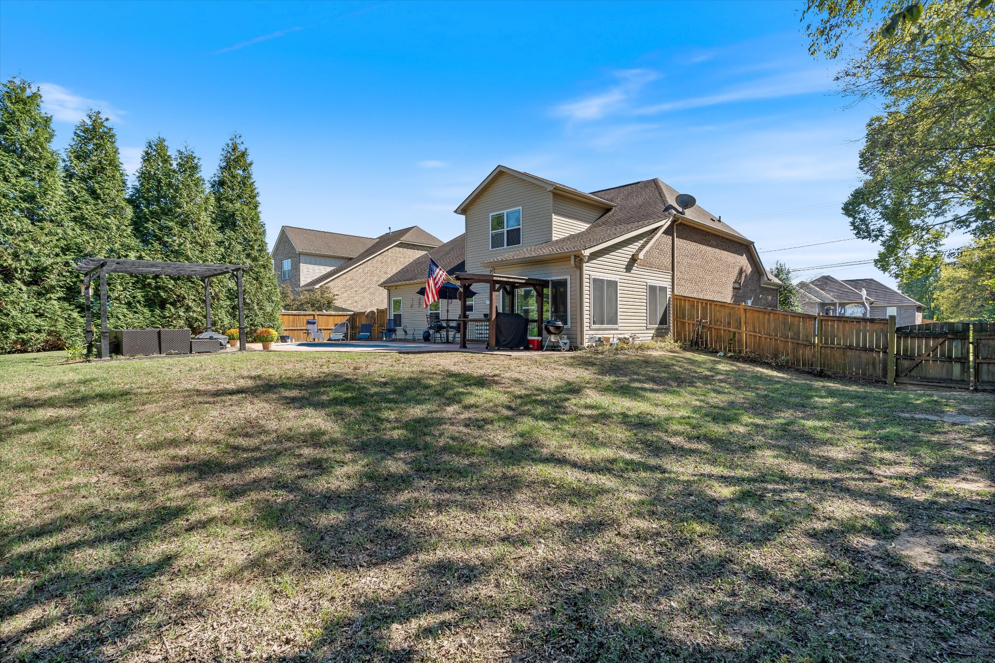 1328 Wentworth Dr