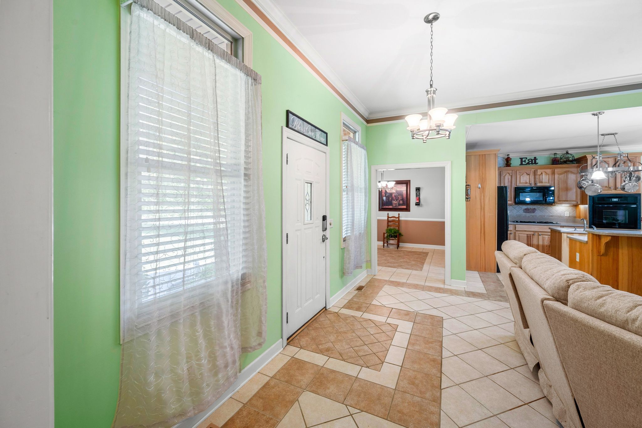 1295 Campbell Rd