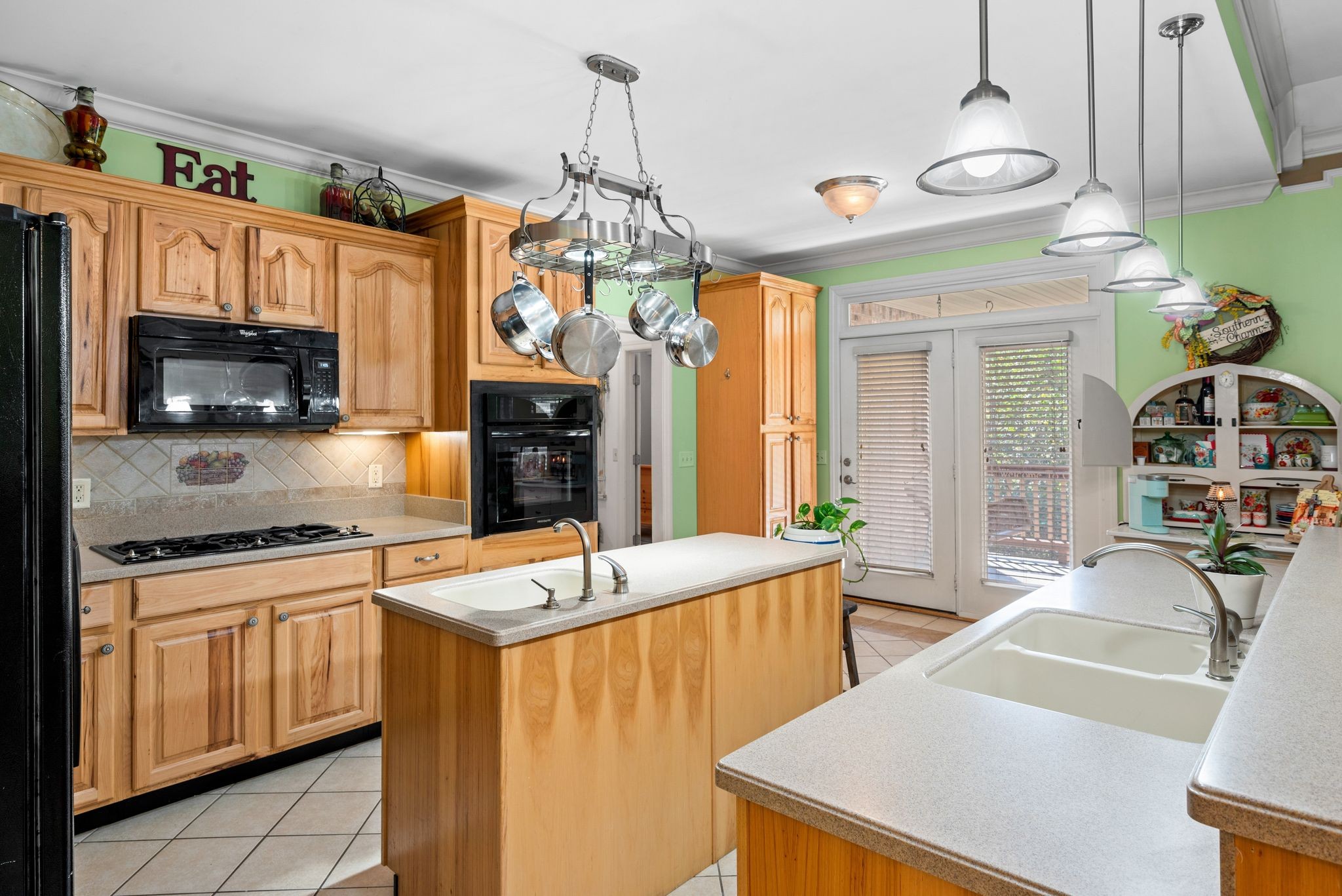 1295 Campbell Rd
