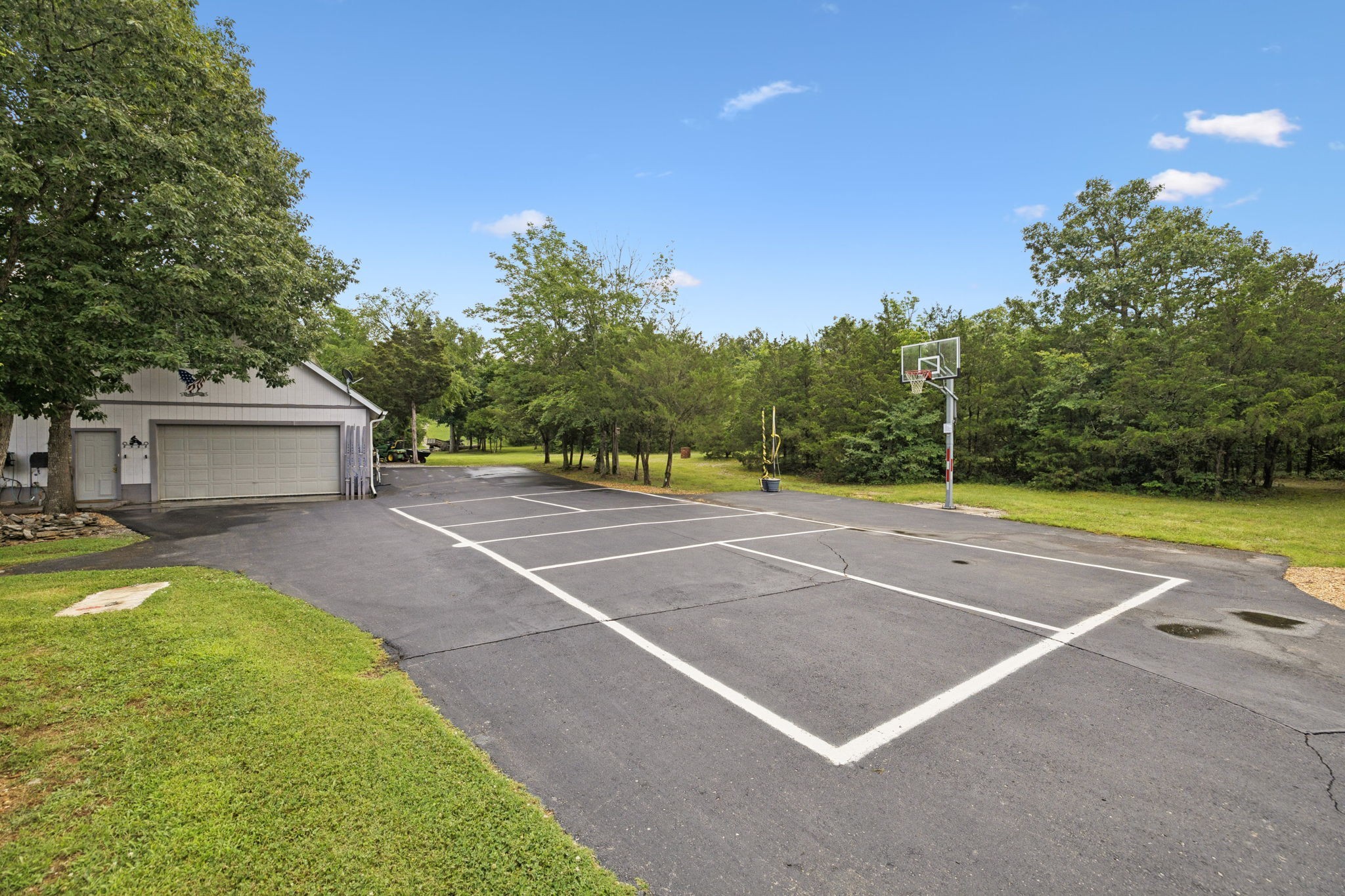 115 Rea Dr