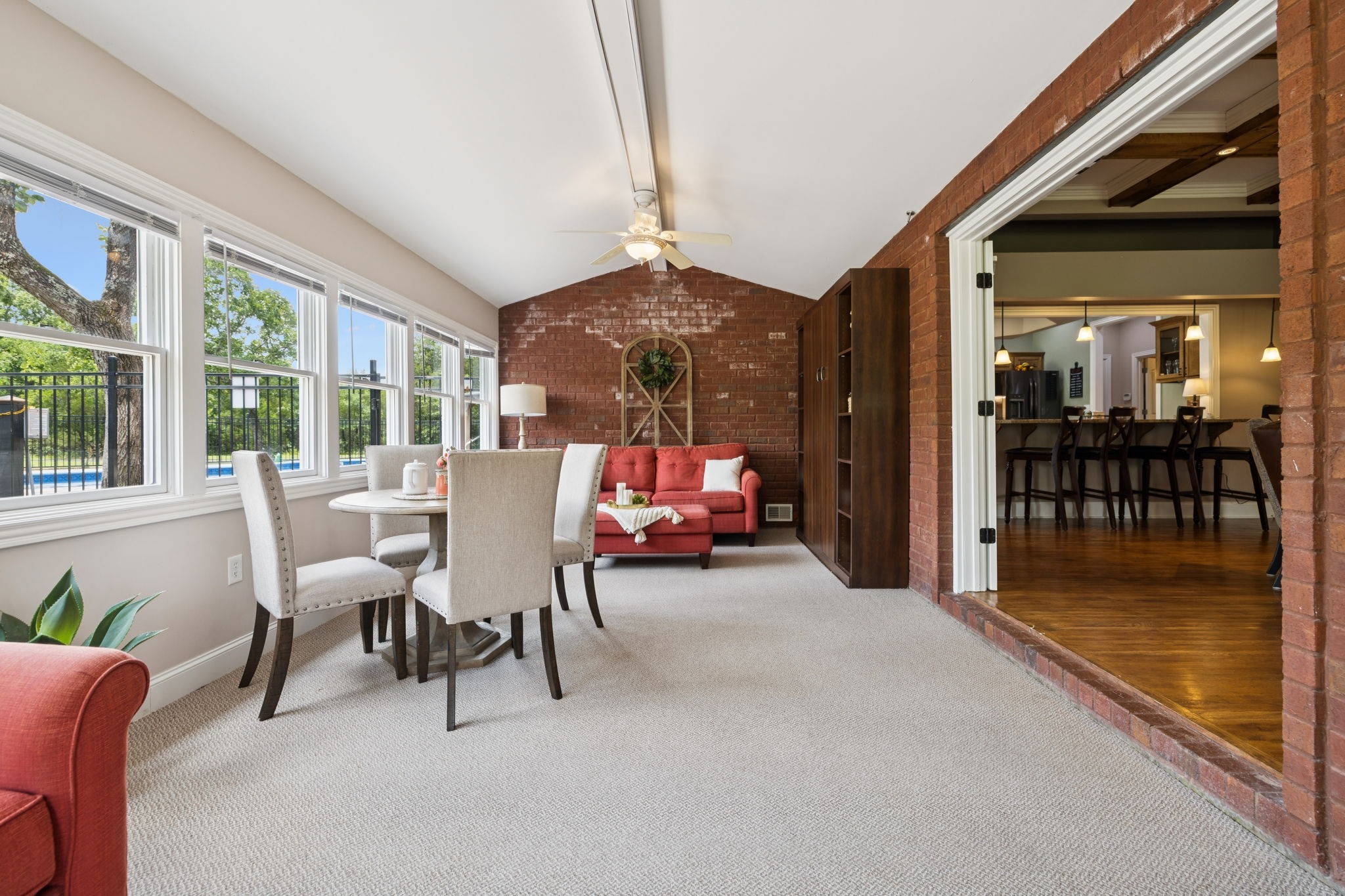 115 Rea Dr