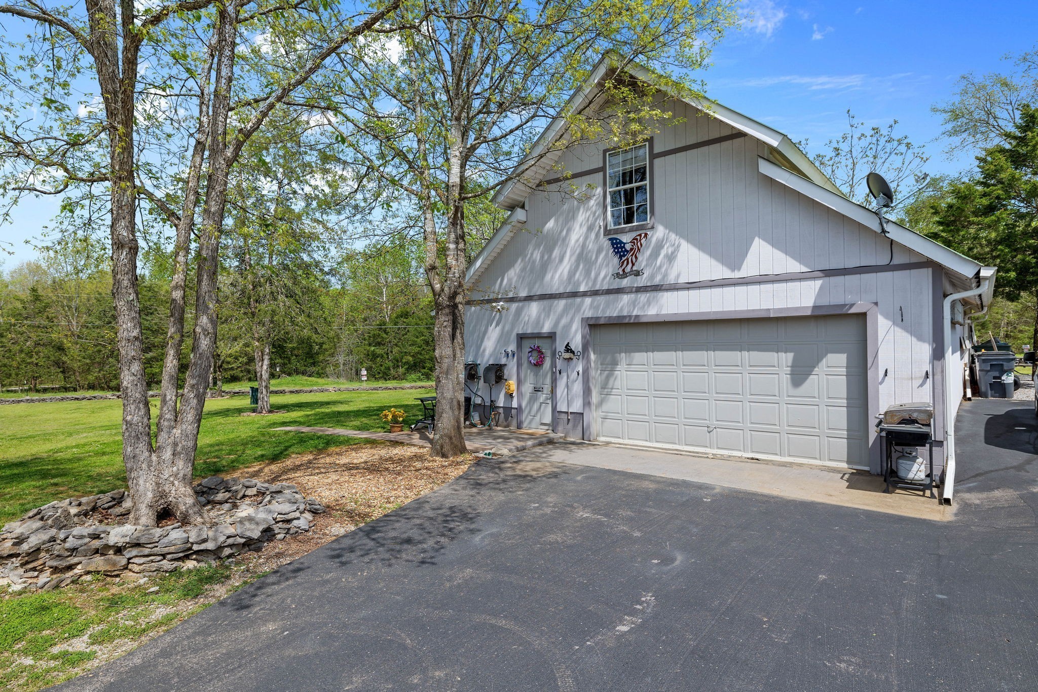 115 Rea Dr