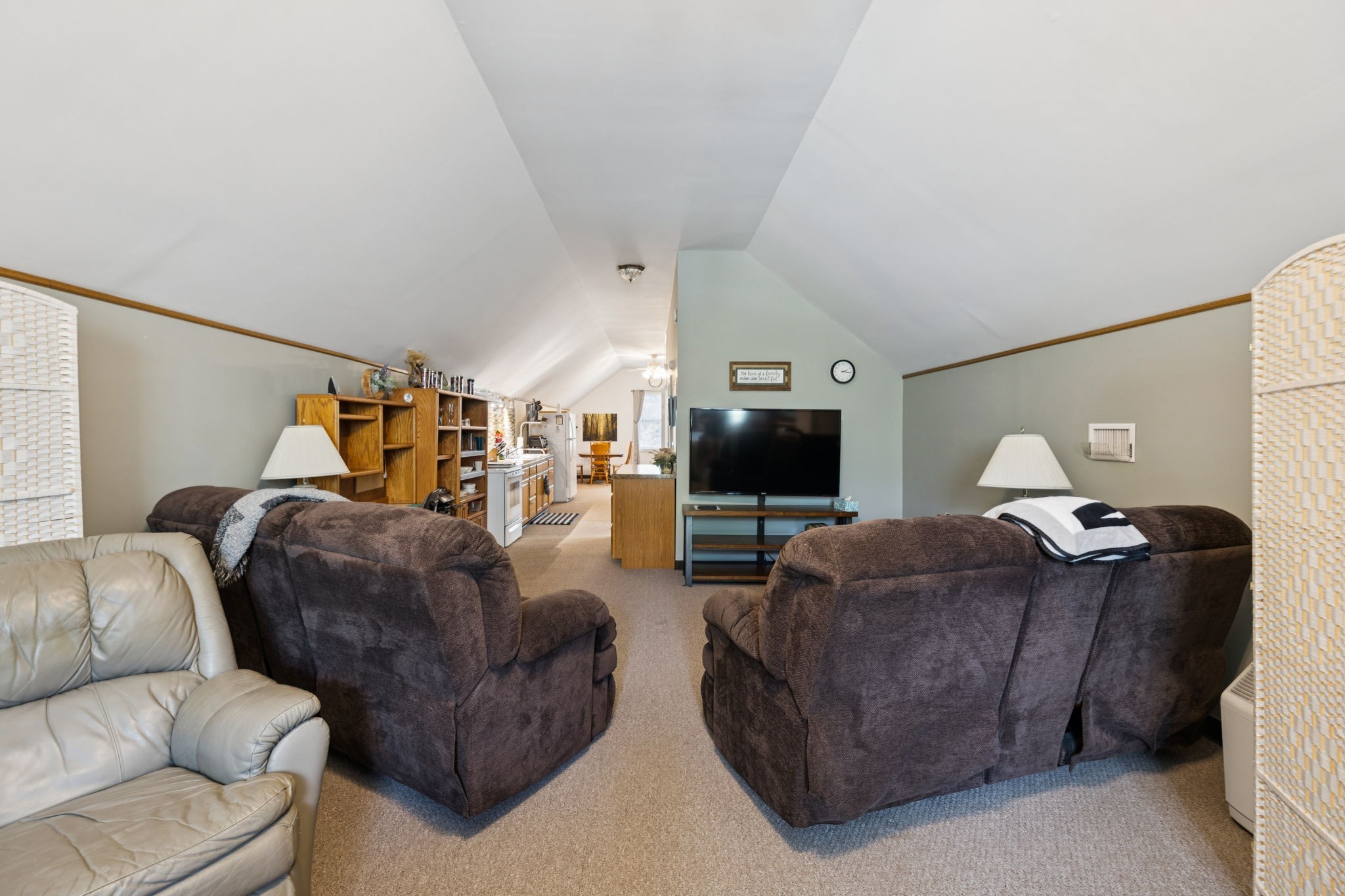 115 Rea Dr
