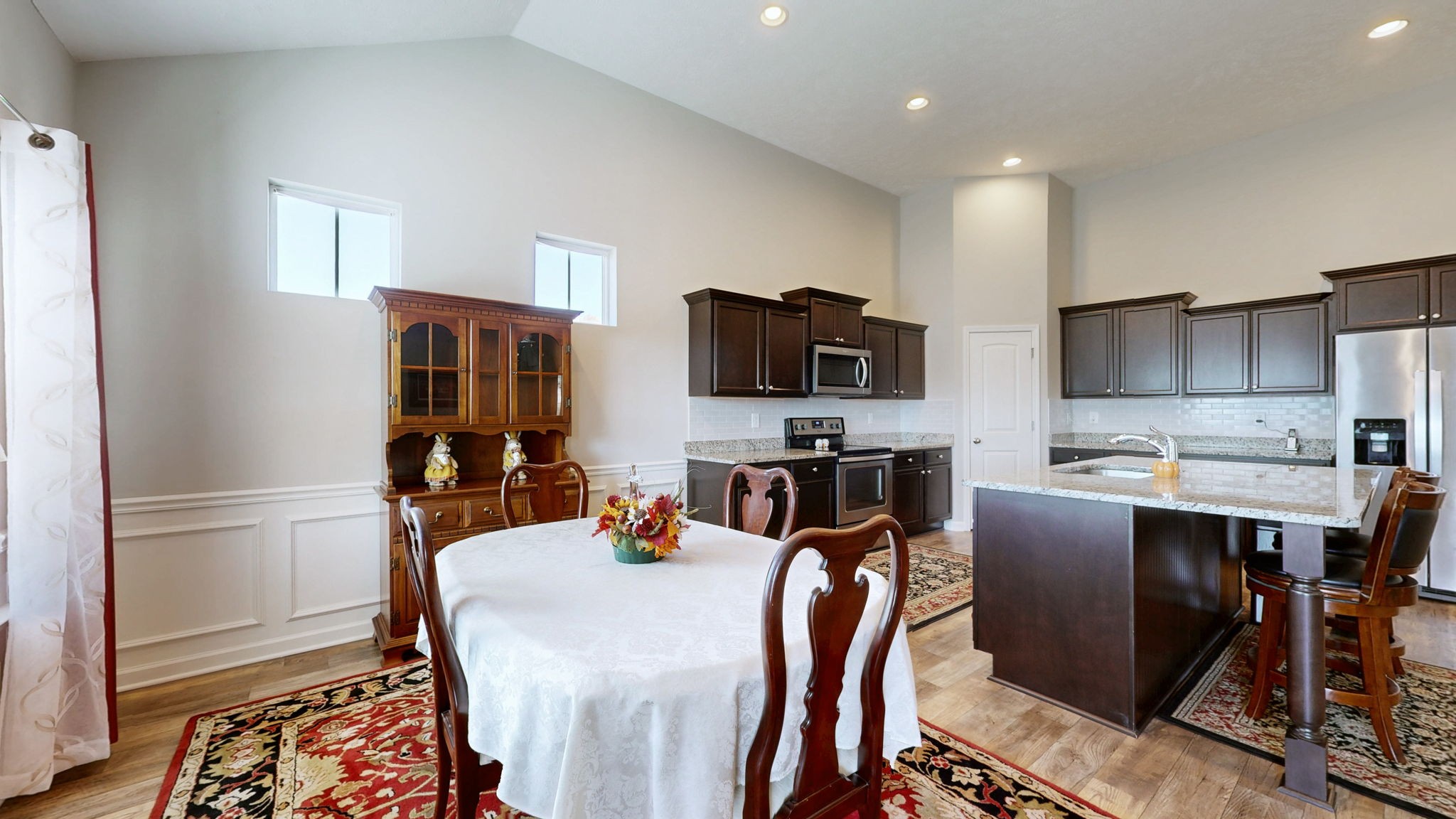 1324 Busiris Dr