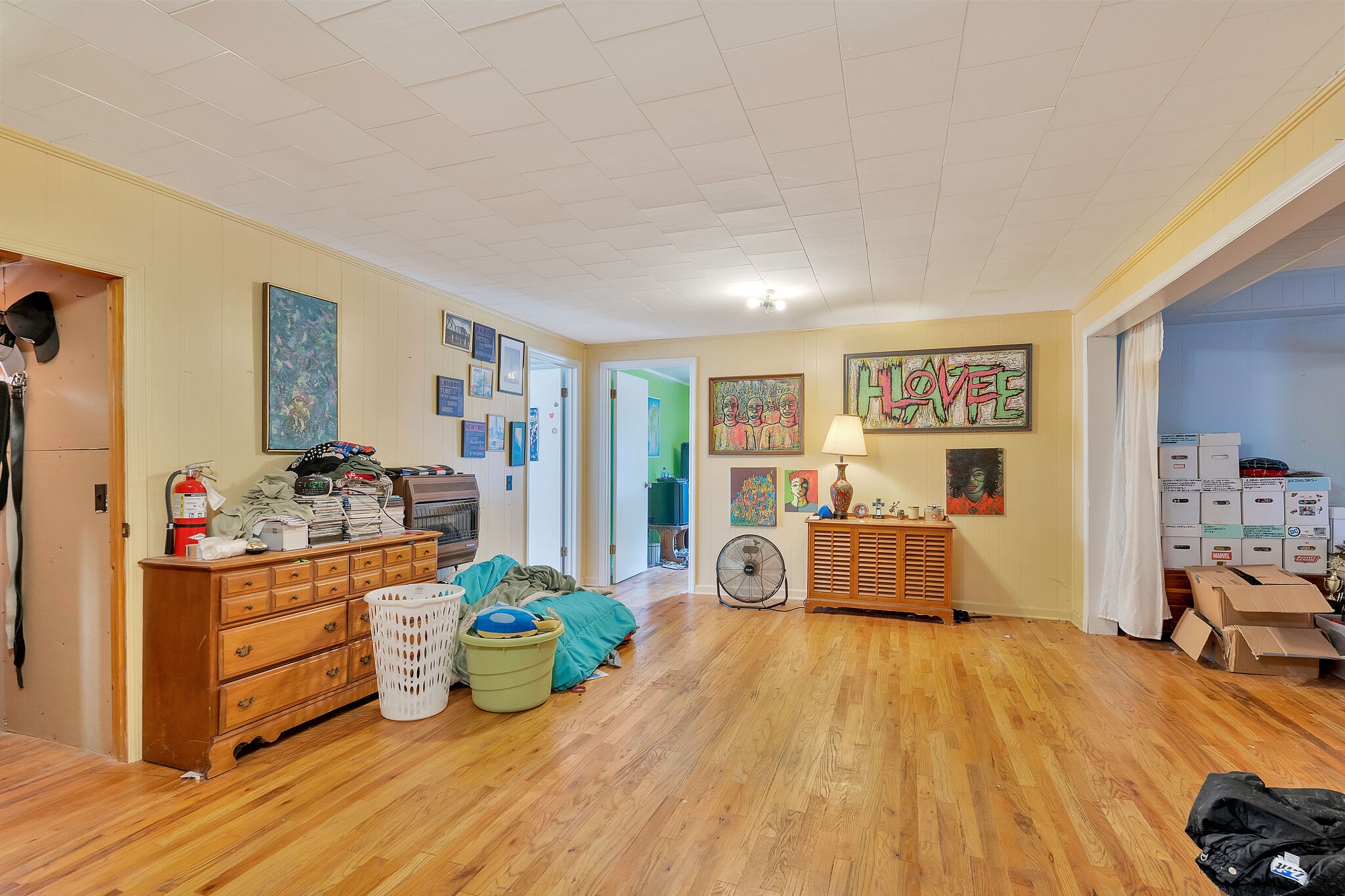 1205 Main St
