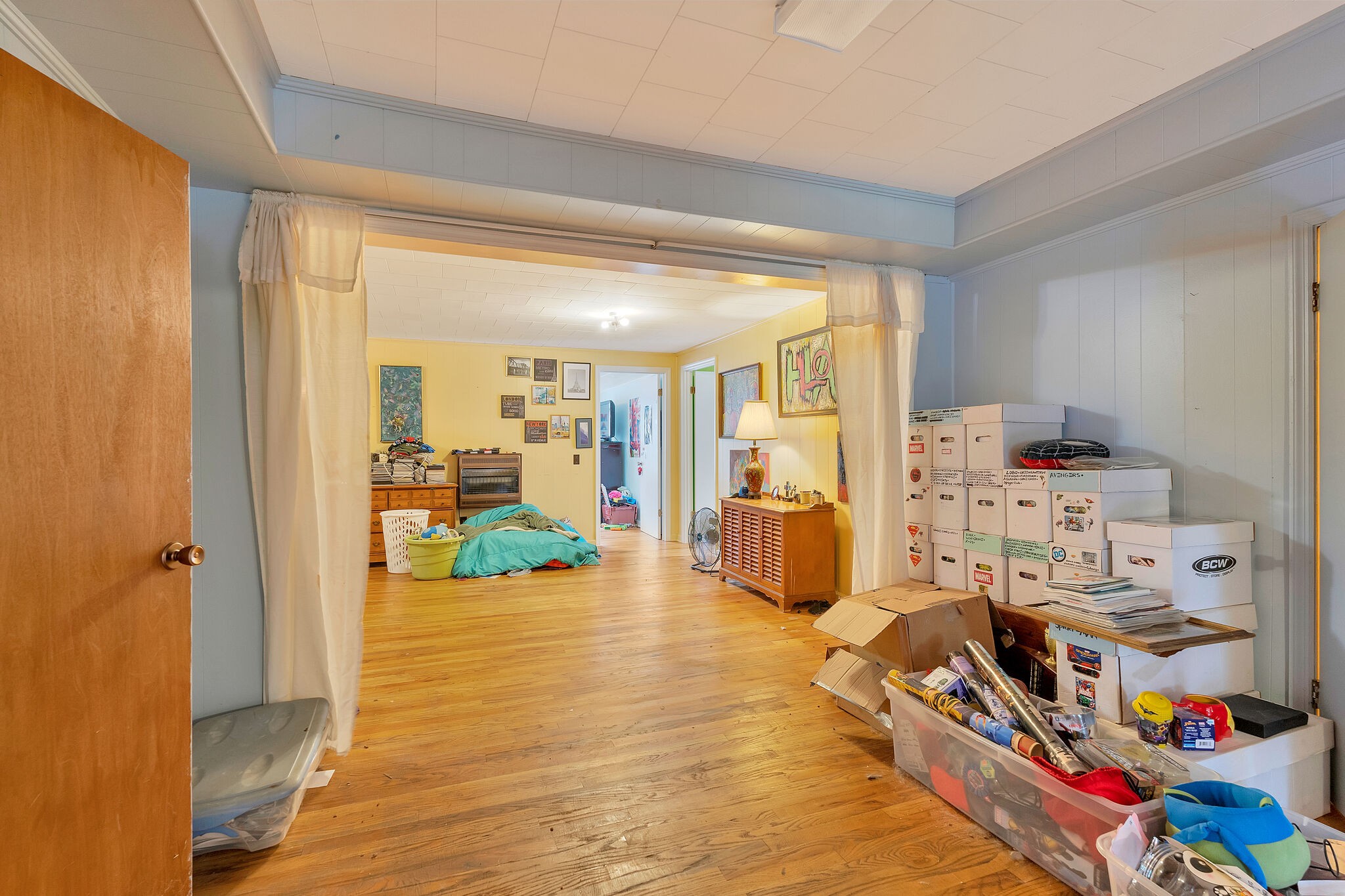 1205 Main St