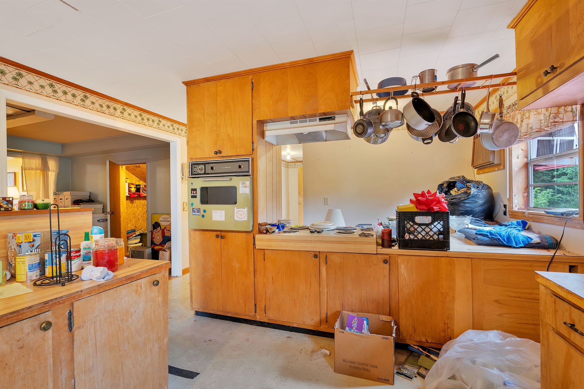 1205 Main St