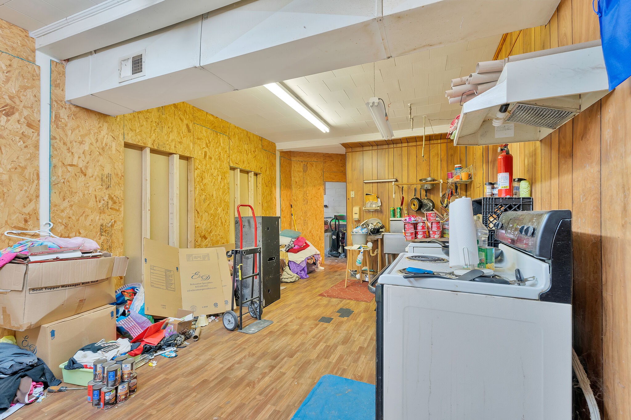 1205 Main St
