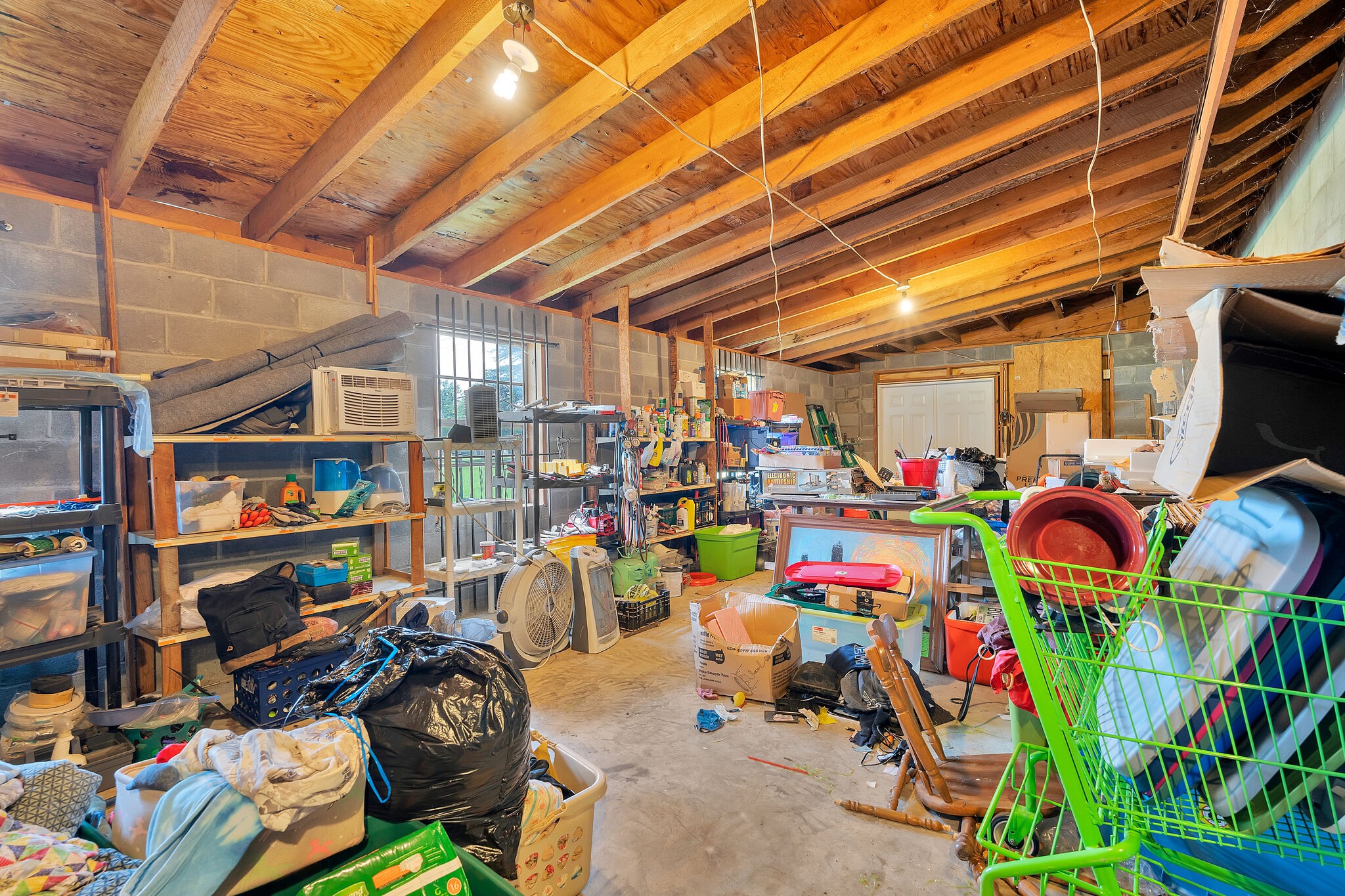 1205 Main St
