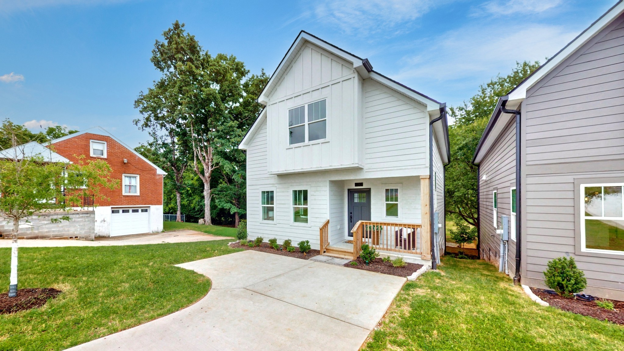 1805 Golf Club Rd