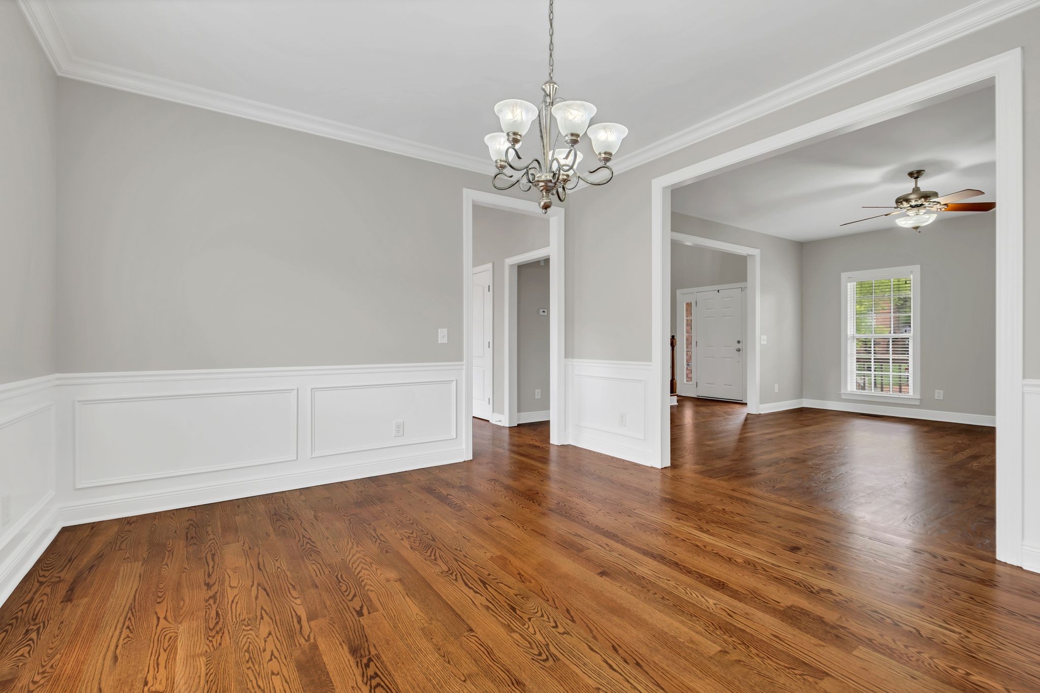 3016 Clyde Cir