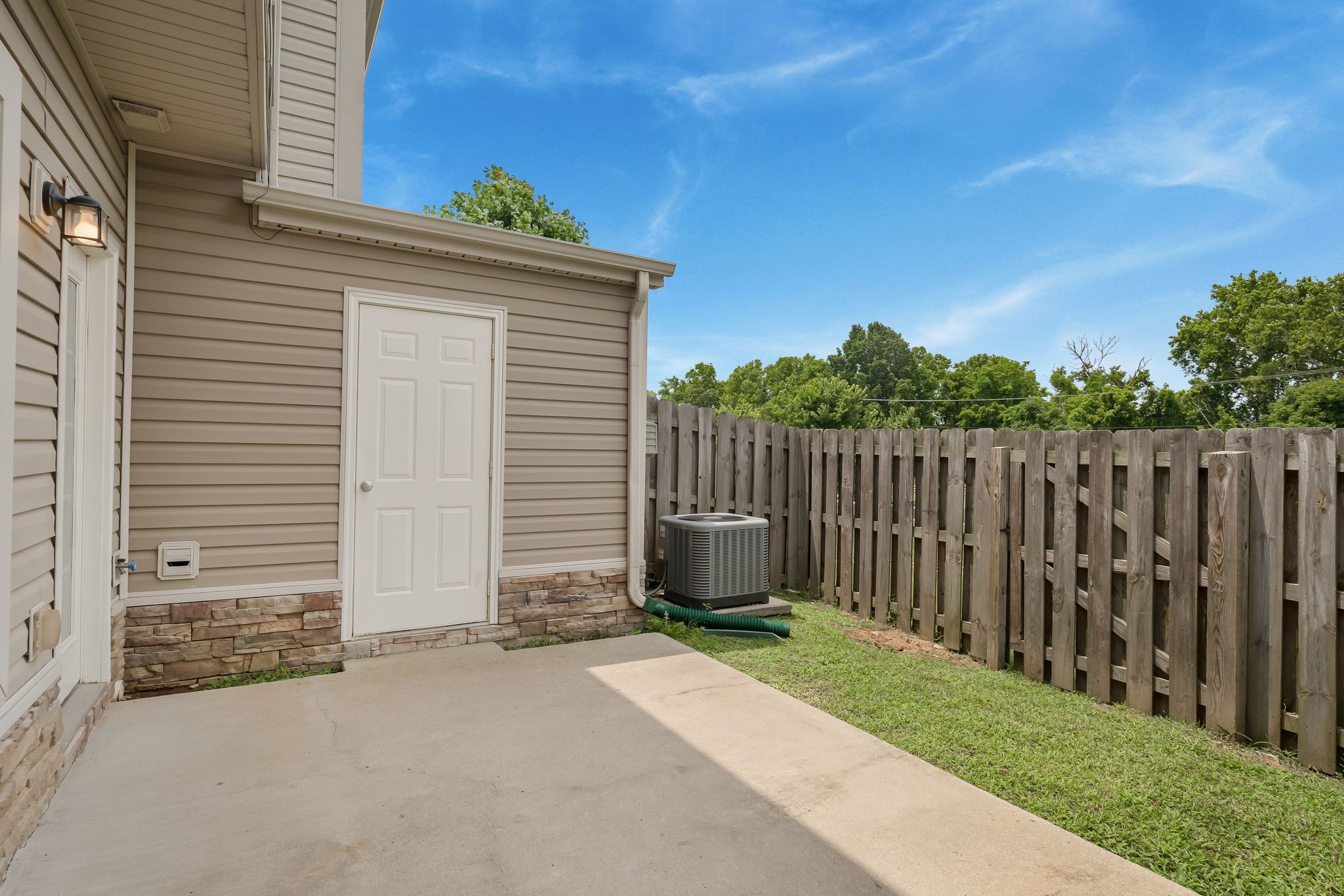 735 Tulip Grove Rd Unit: 205