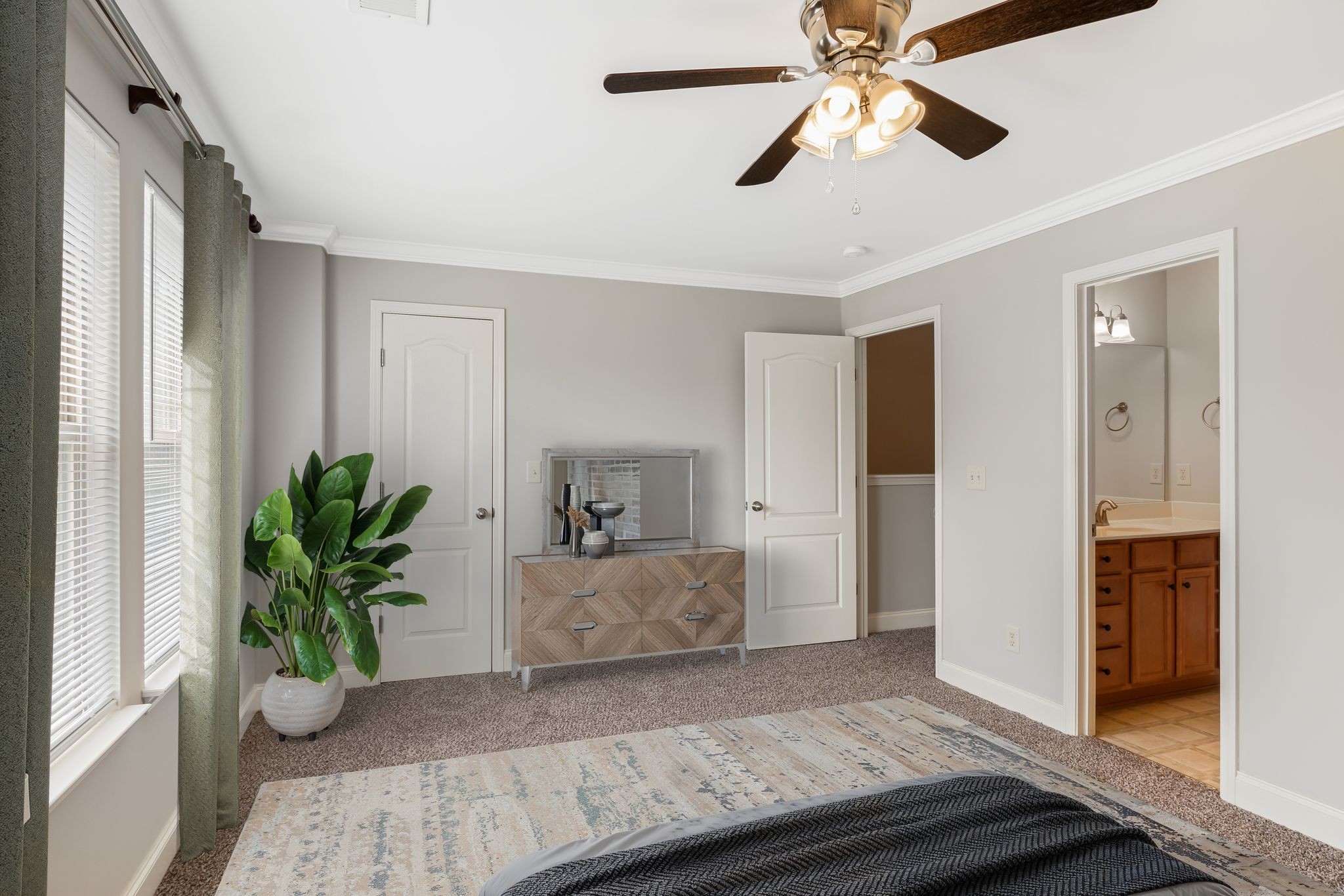 735 Tulip Grove Rd Unit: 205