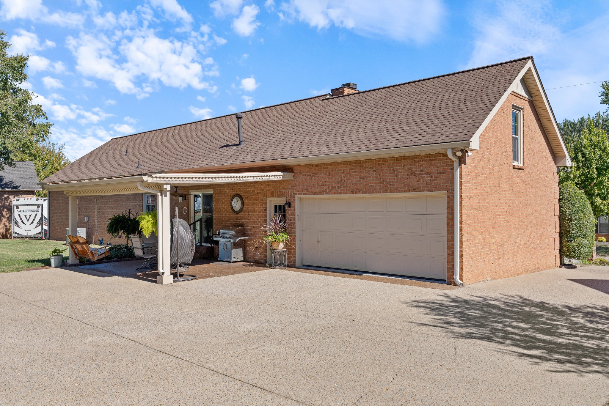 102 Hickory Trl