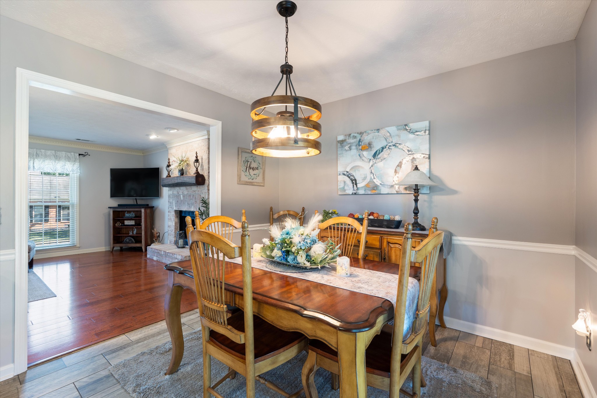 102 Hickory Trl