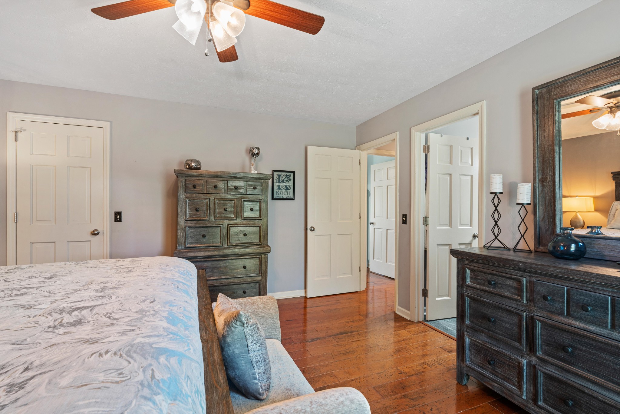 102 Hickory Trl