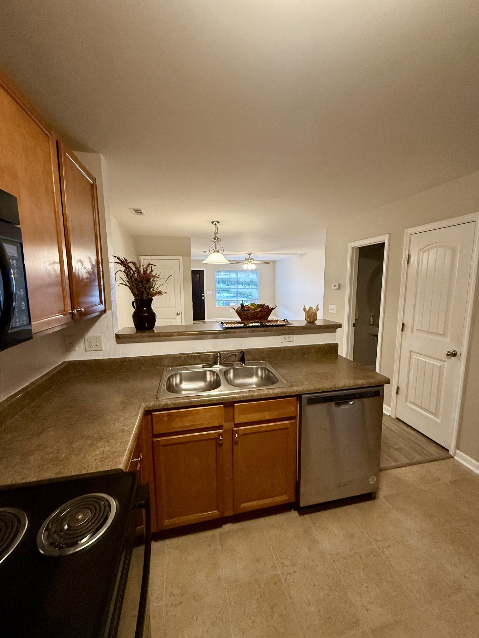 272 Killian Way