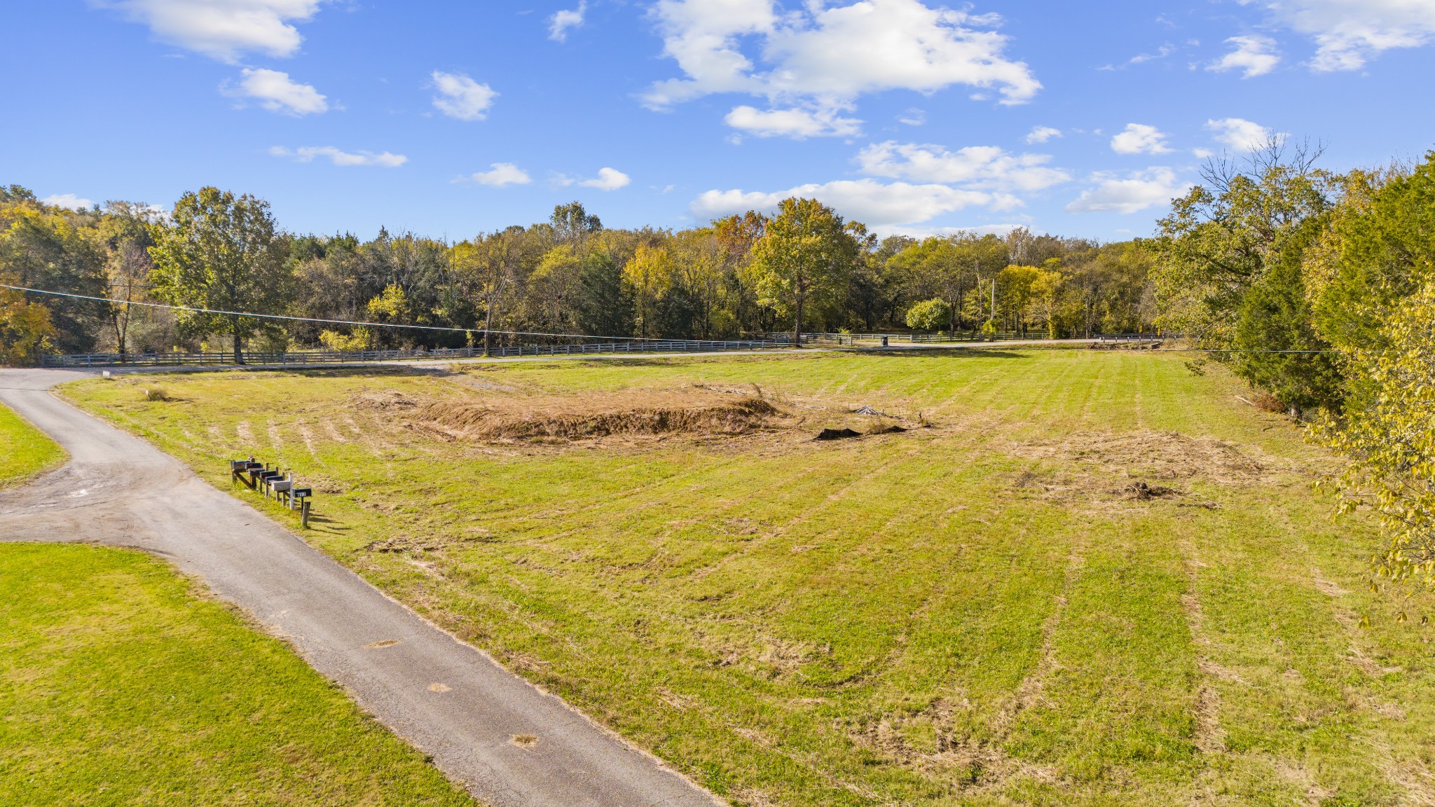 445 Puckett Rd