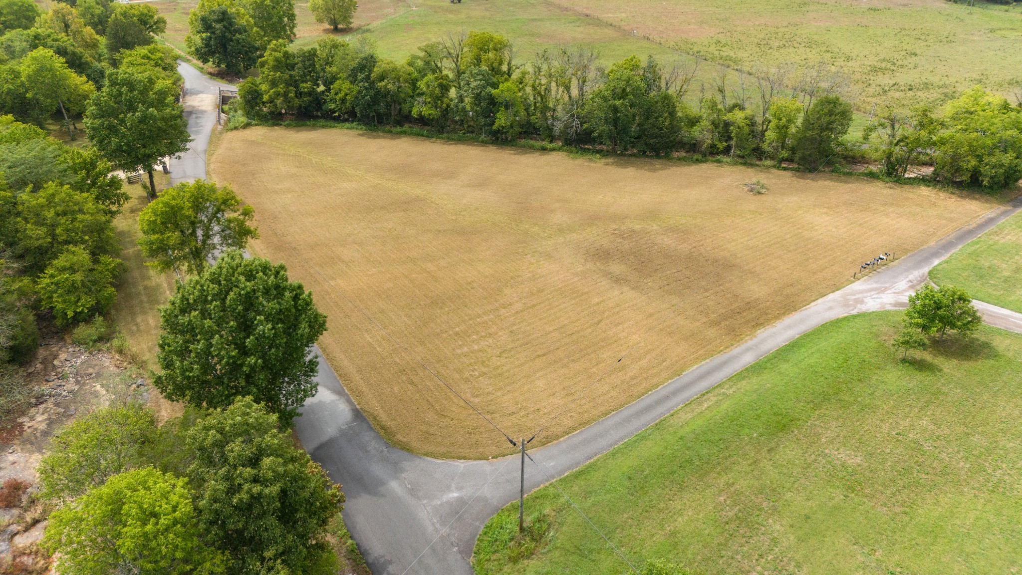 445 Puckett Rd