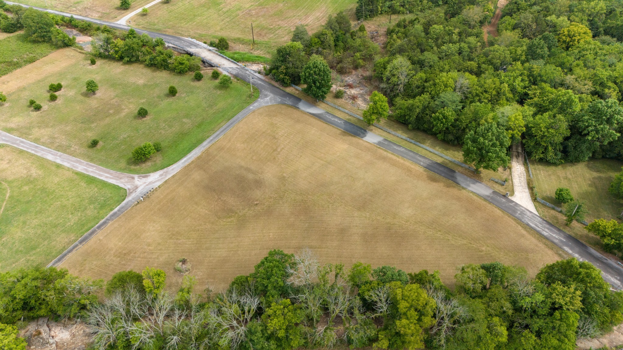 445 Puckett Rd