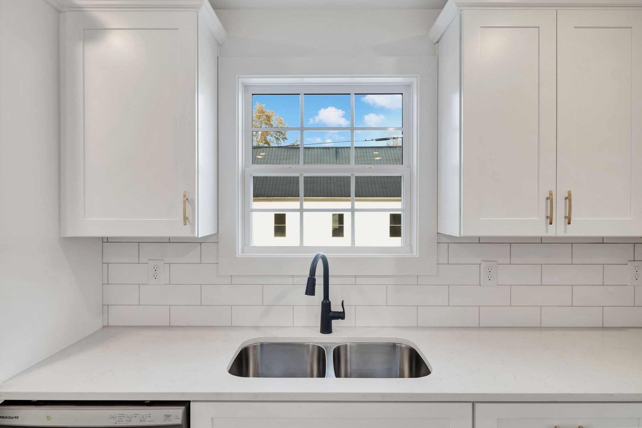 138 Greentop St