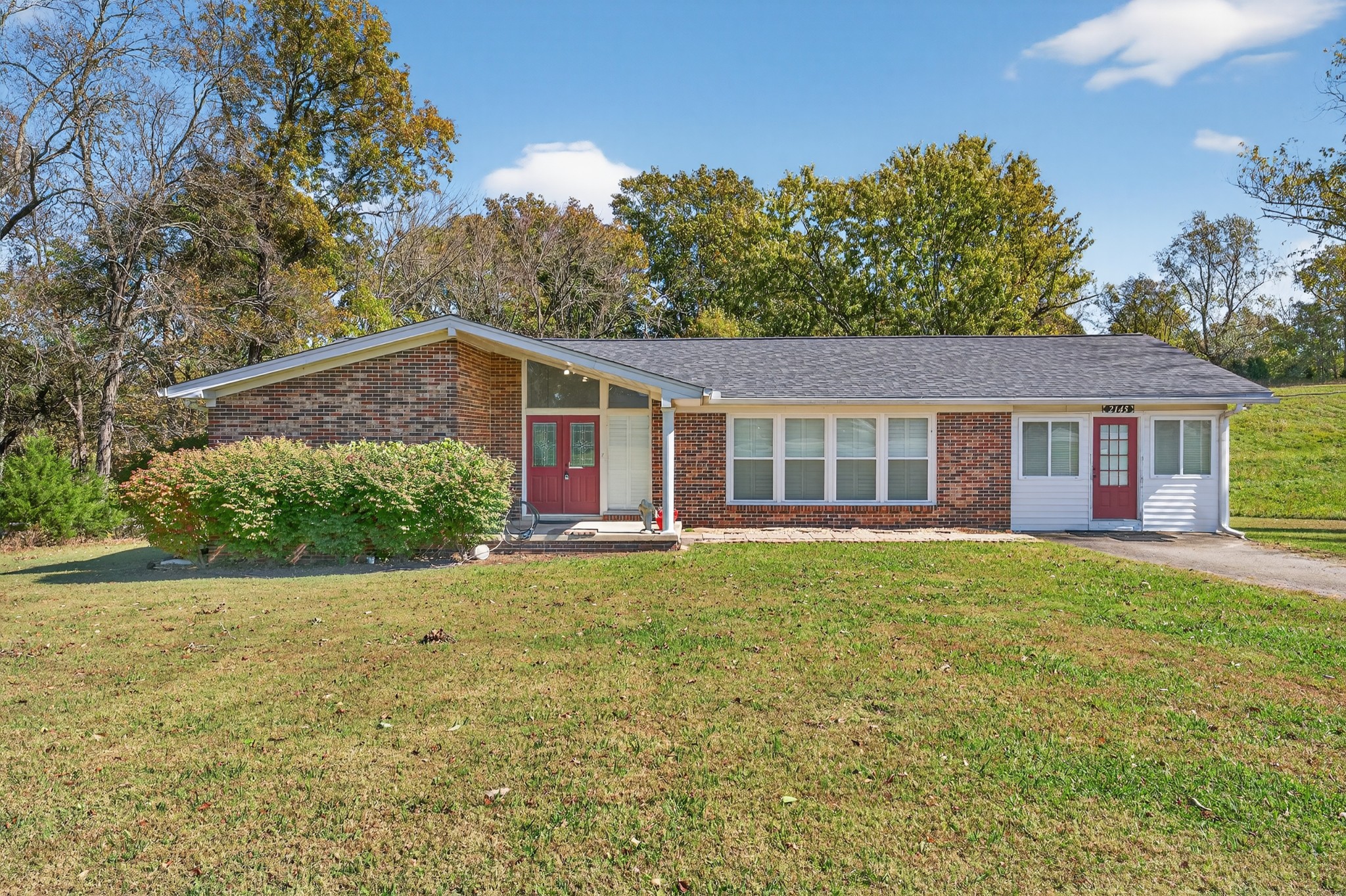 2145 Highway 109, N
