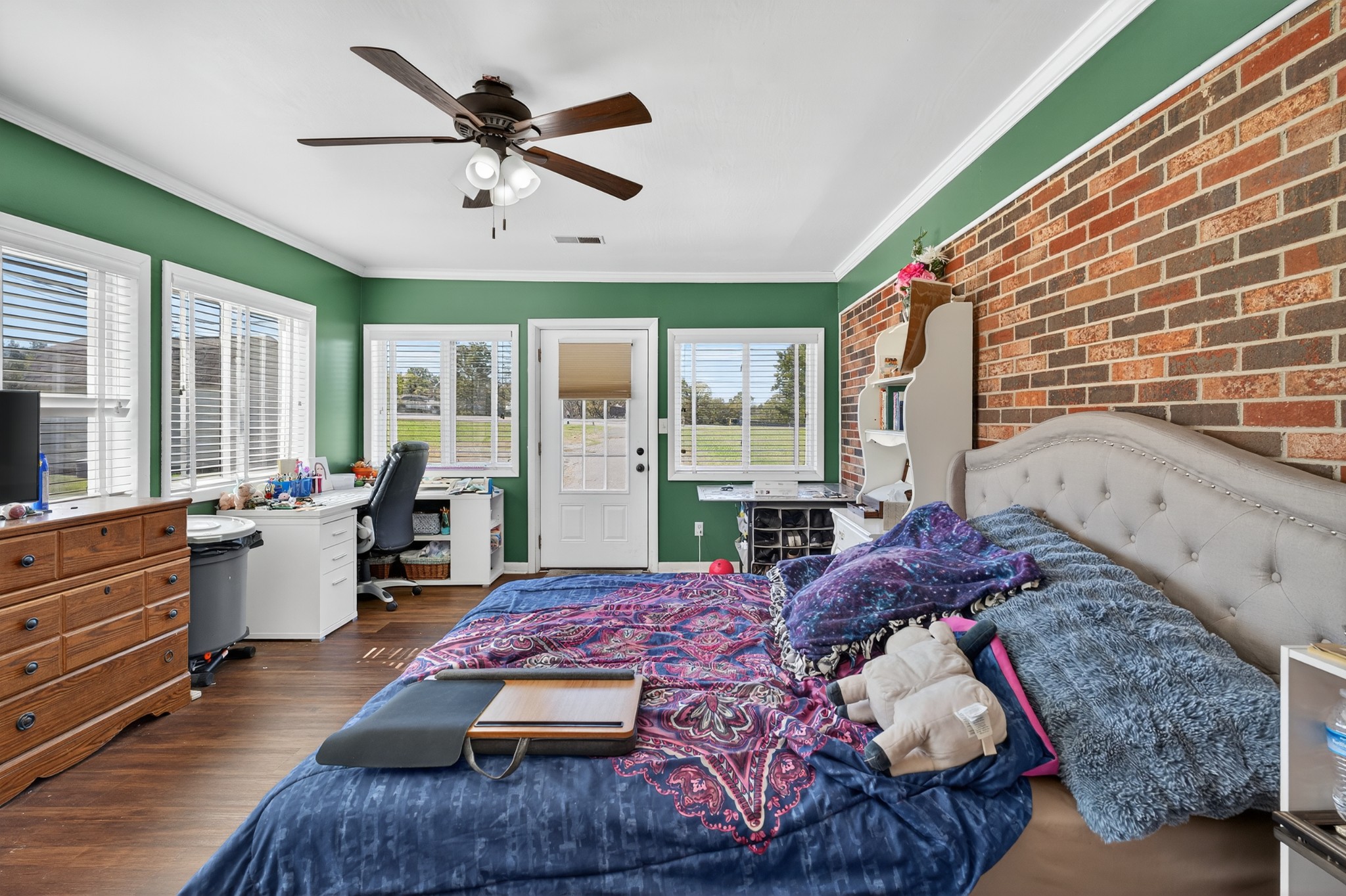 2145 Highway 109, N