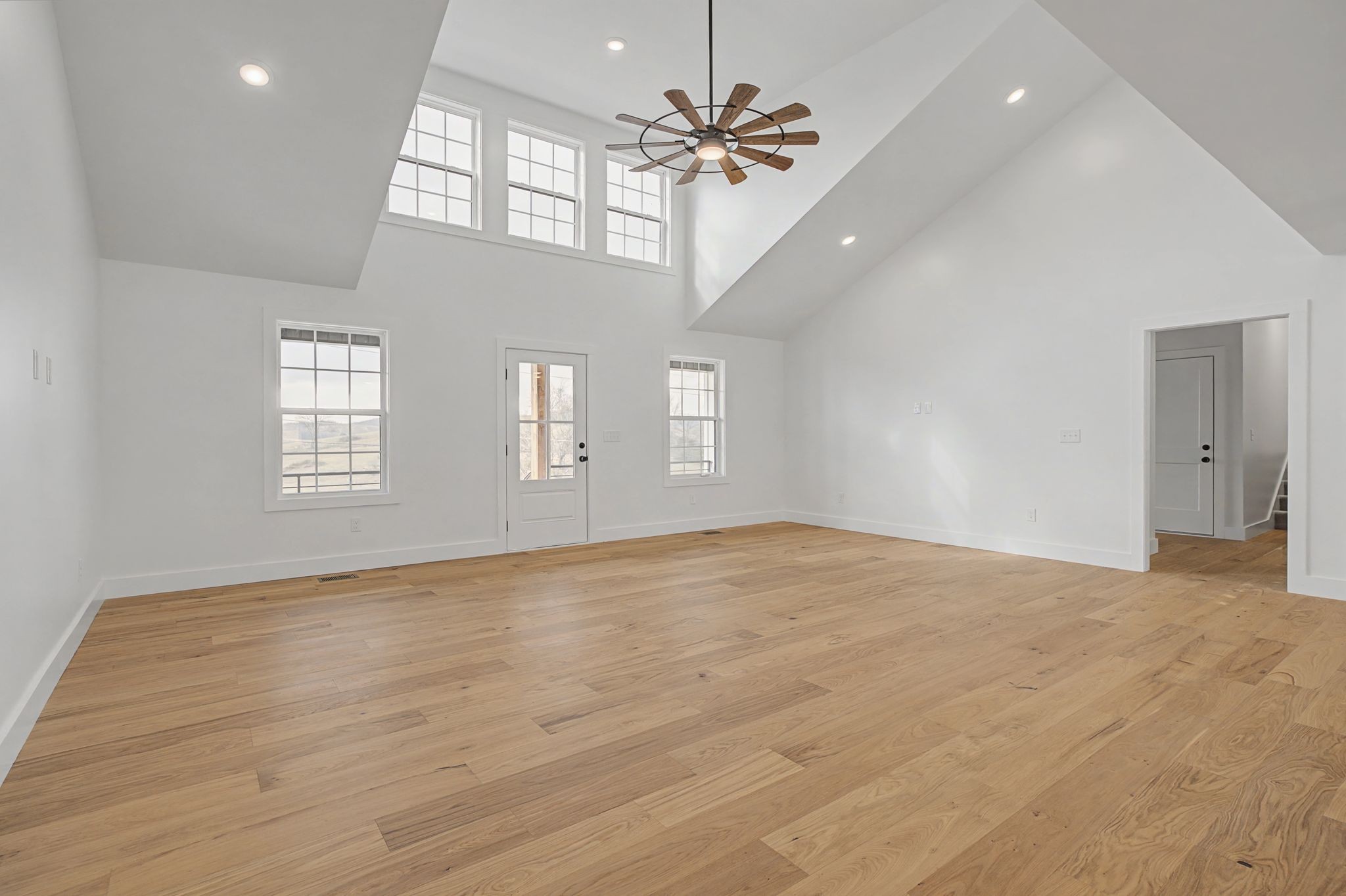 445 Bridle Path