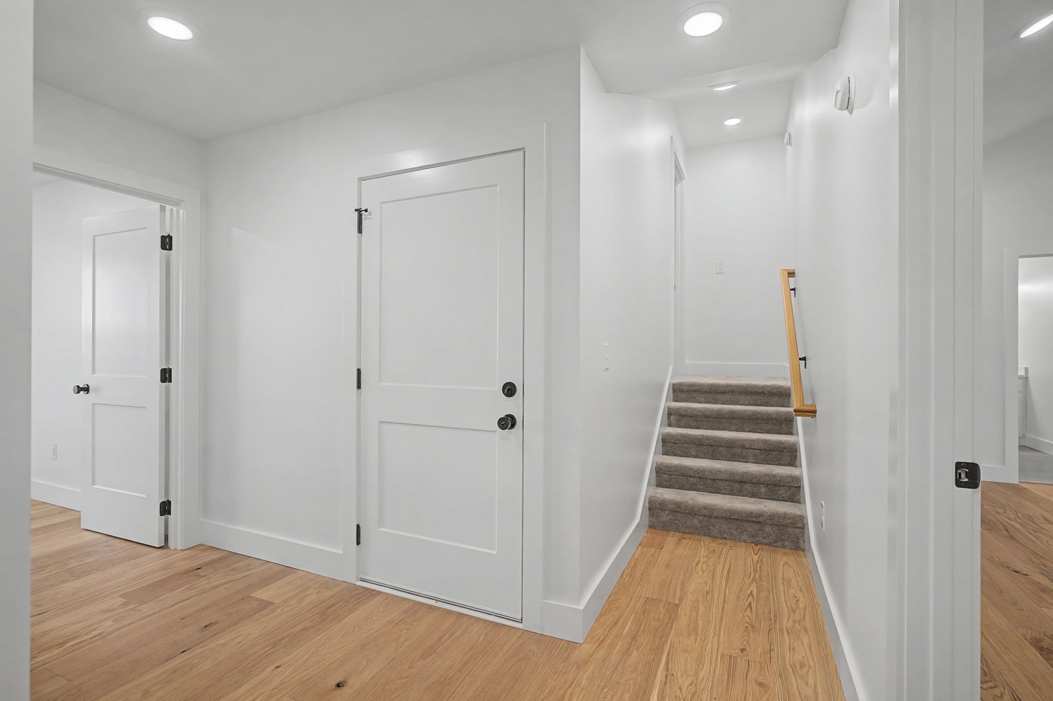 445 Bridle Path