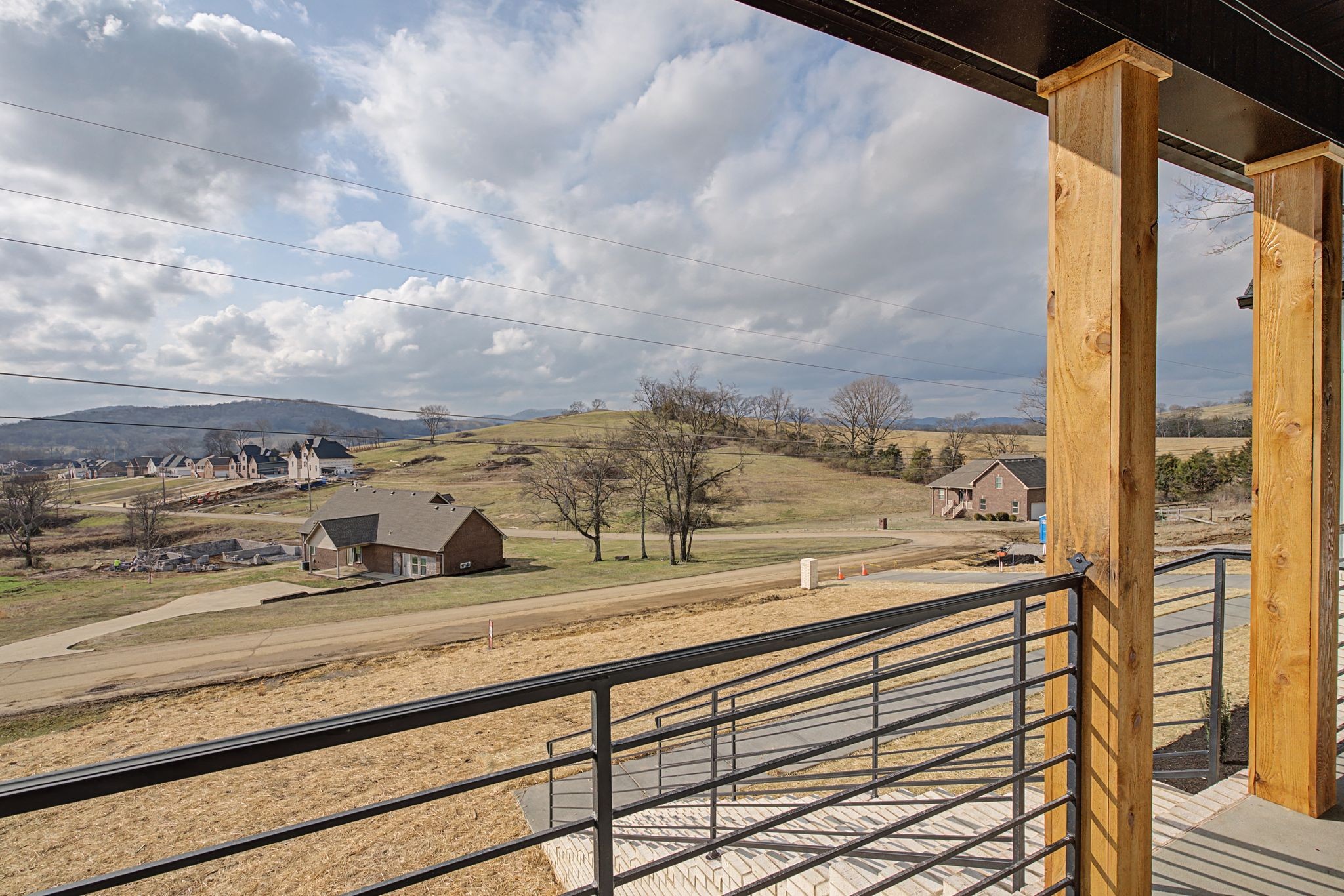 445 Bridle Path