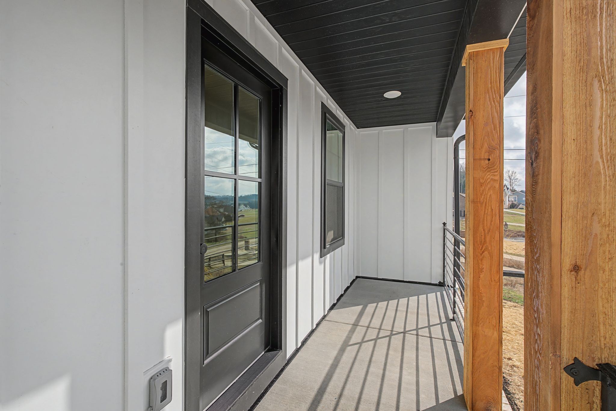 445 Bridle Path