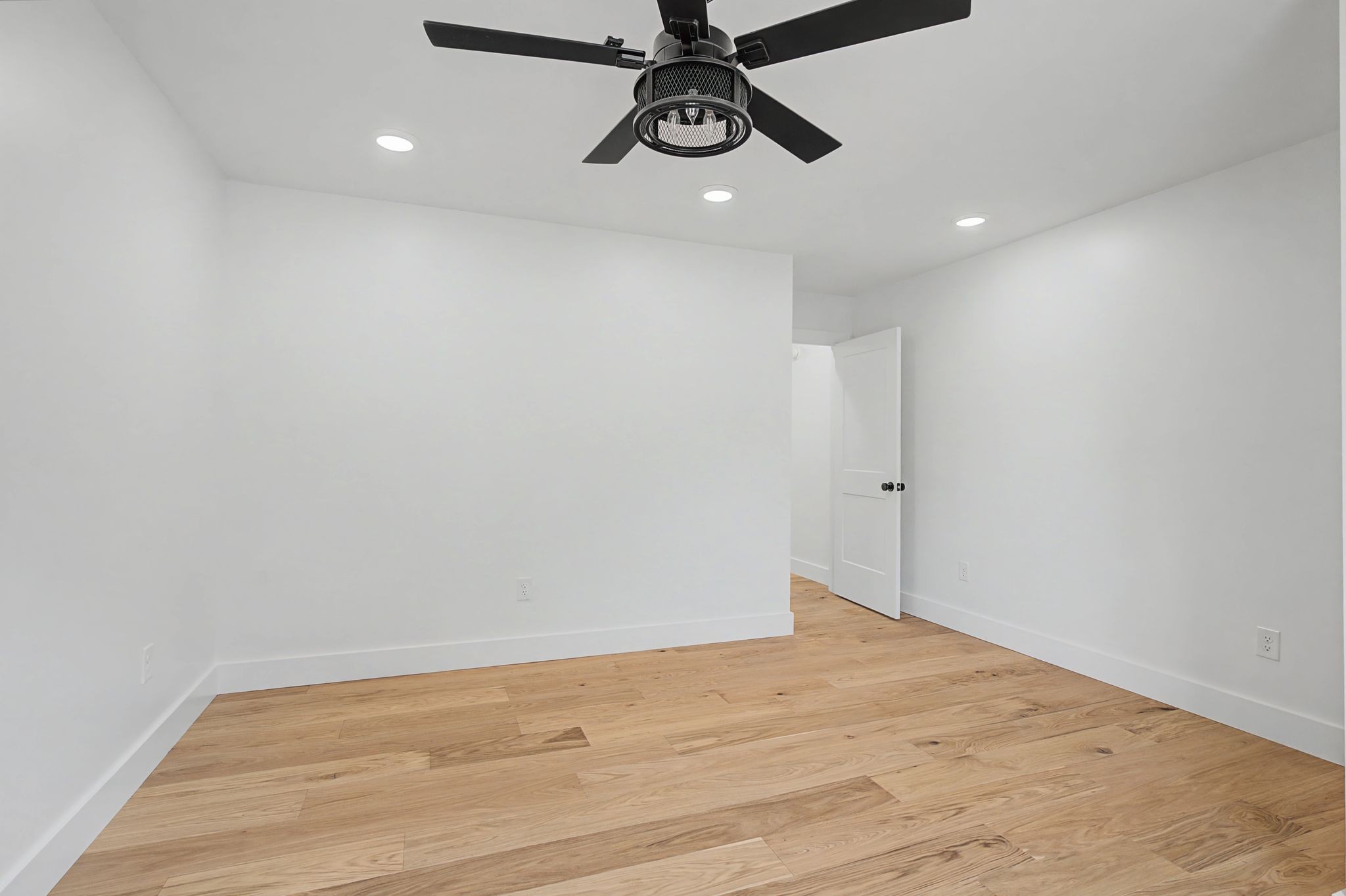 445 Bridle Path