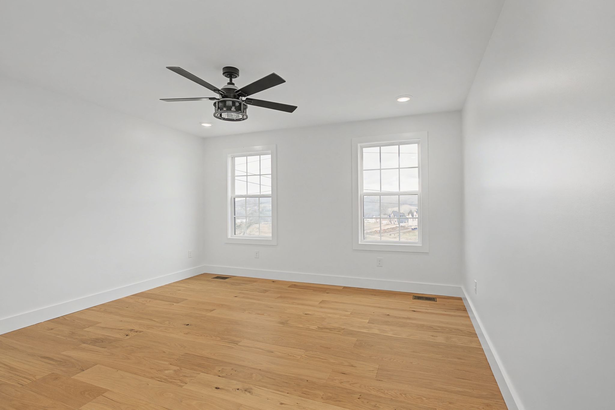 445 Bridle Path