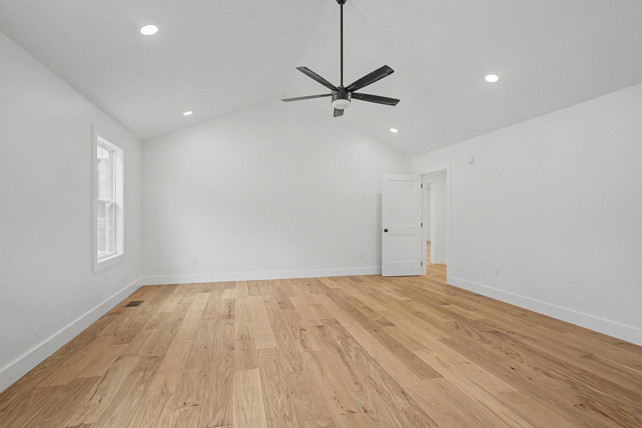 445 Bridle Path