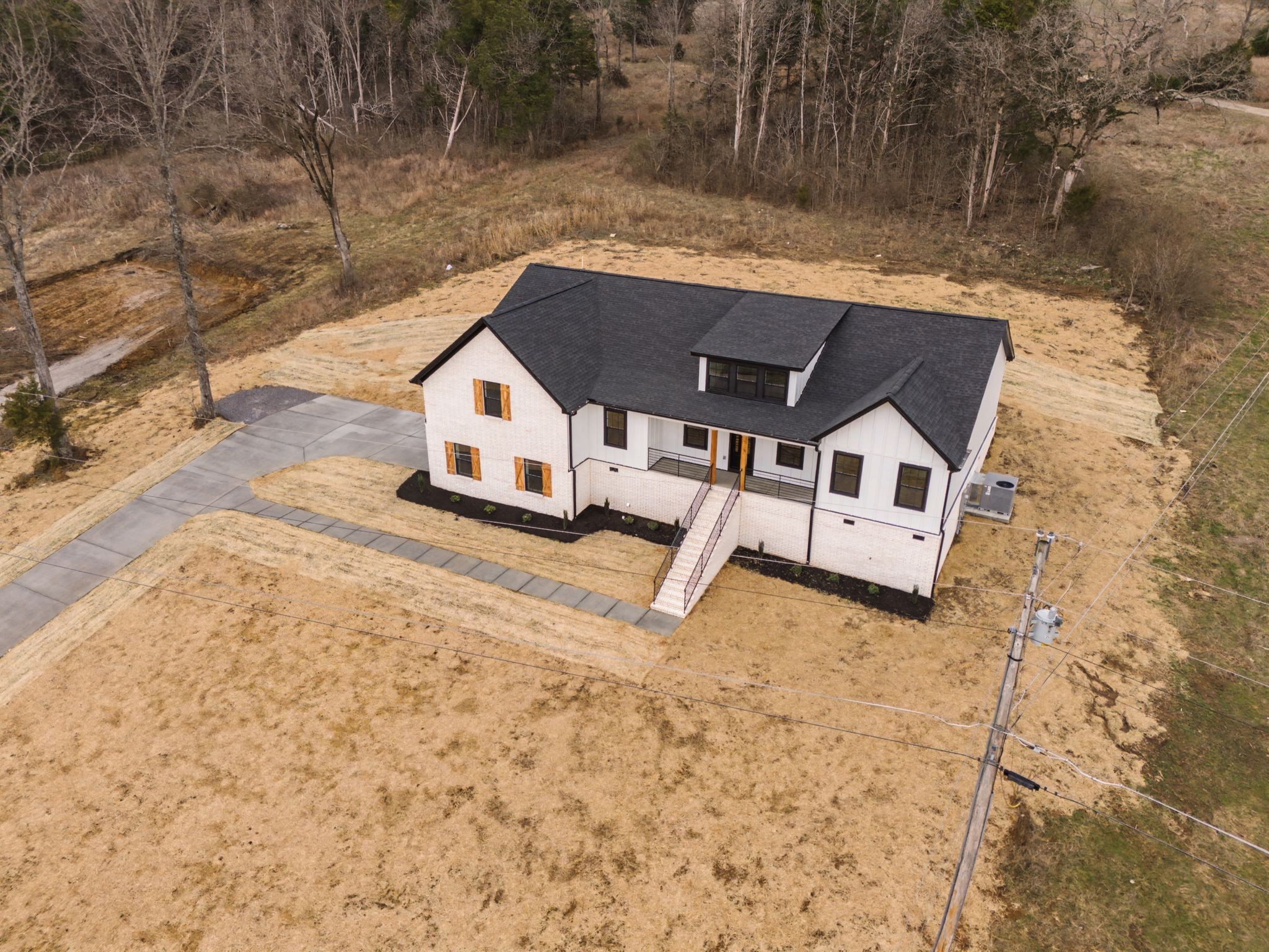 445 Bridle Path