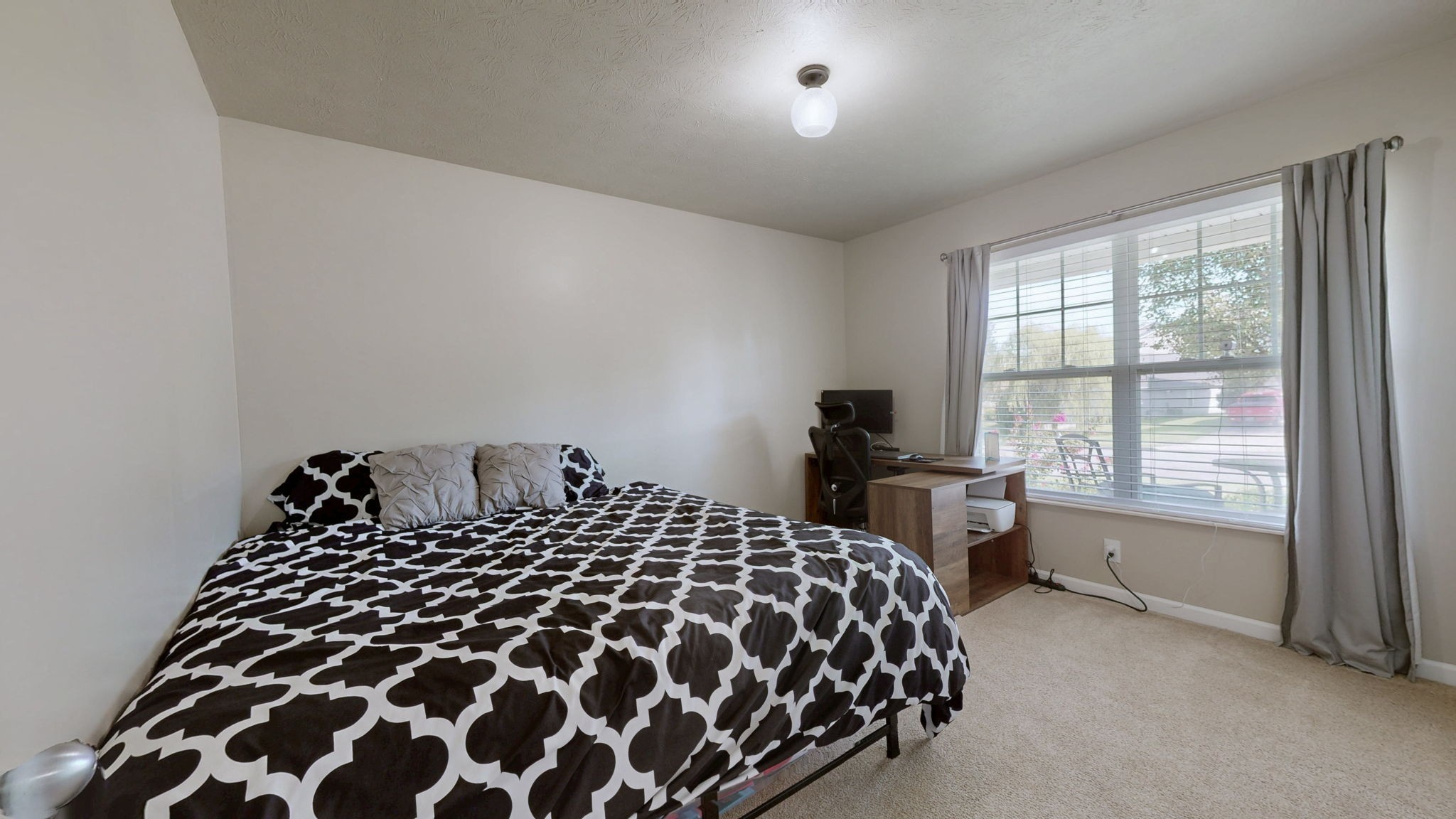 3188 Hidden Creek Dr