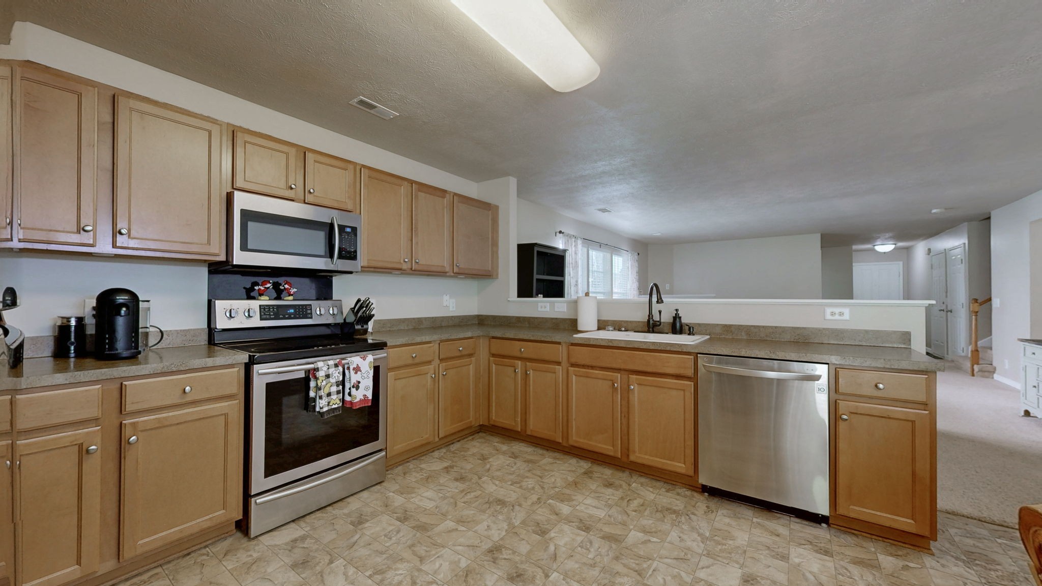 3188 Hidden Creek Dr
