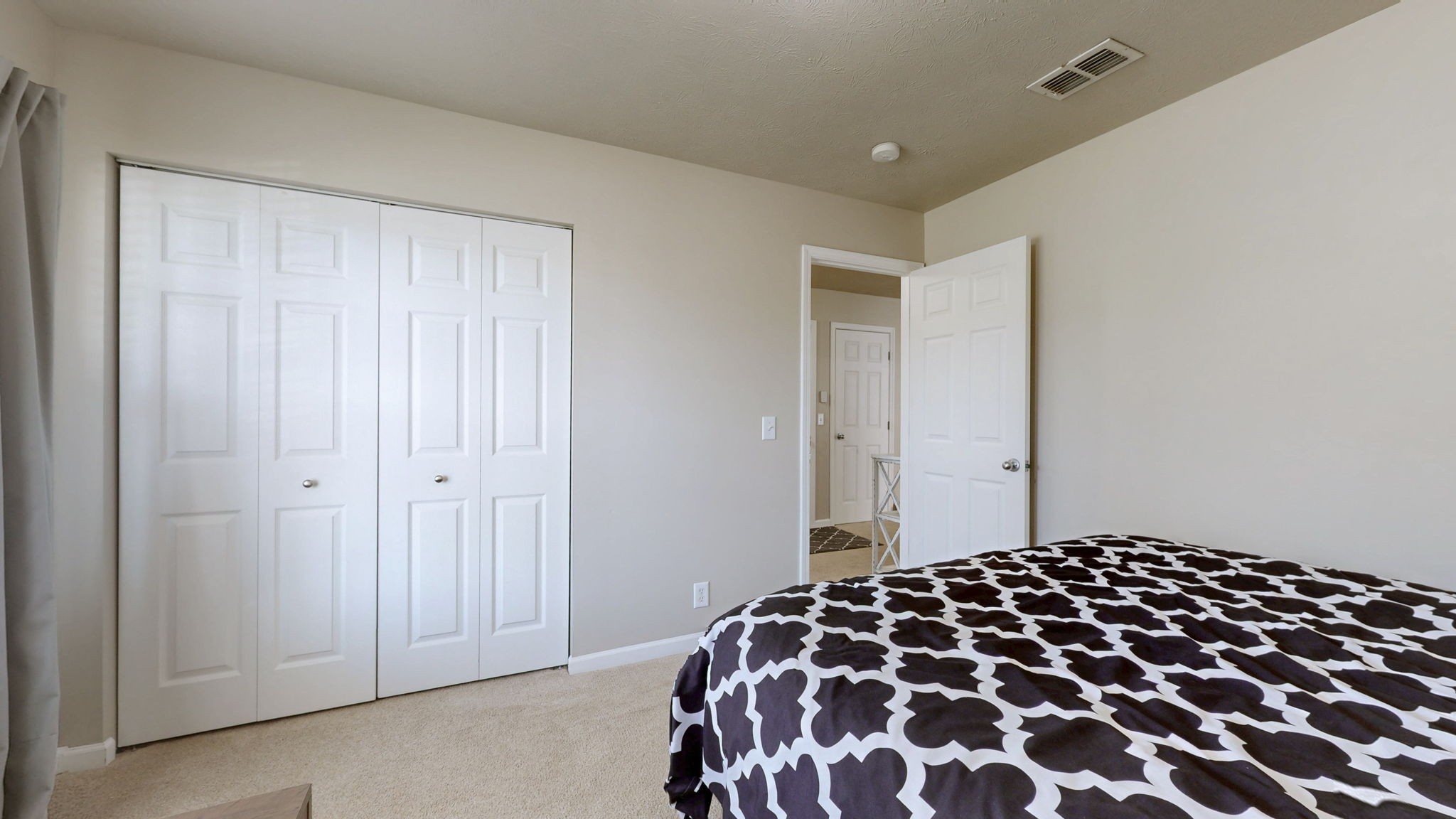 3188 Hidden Creek Dr