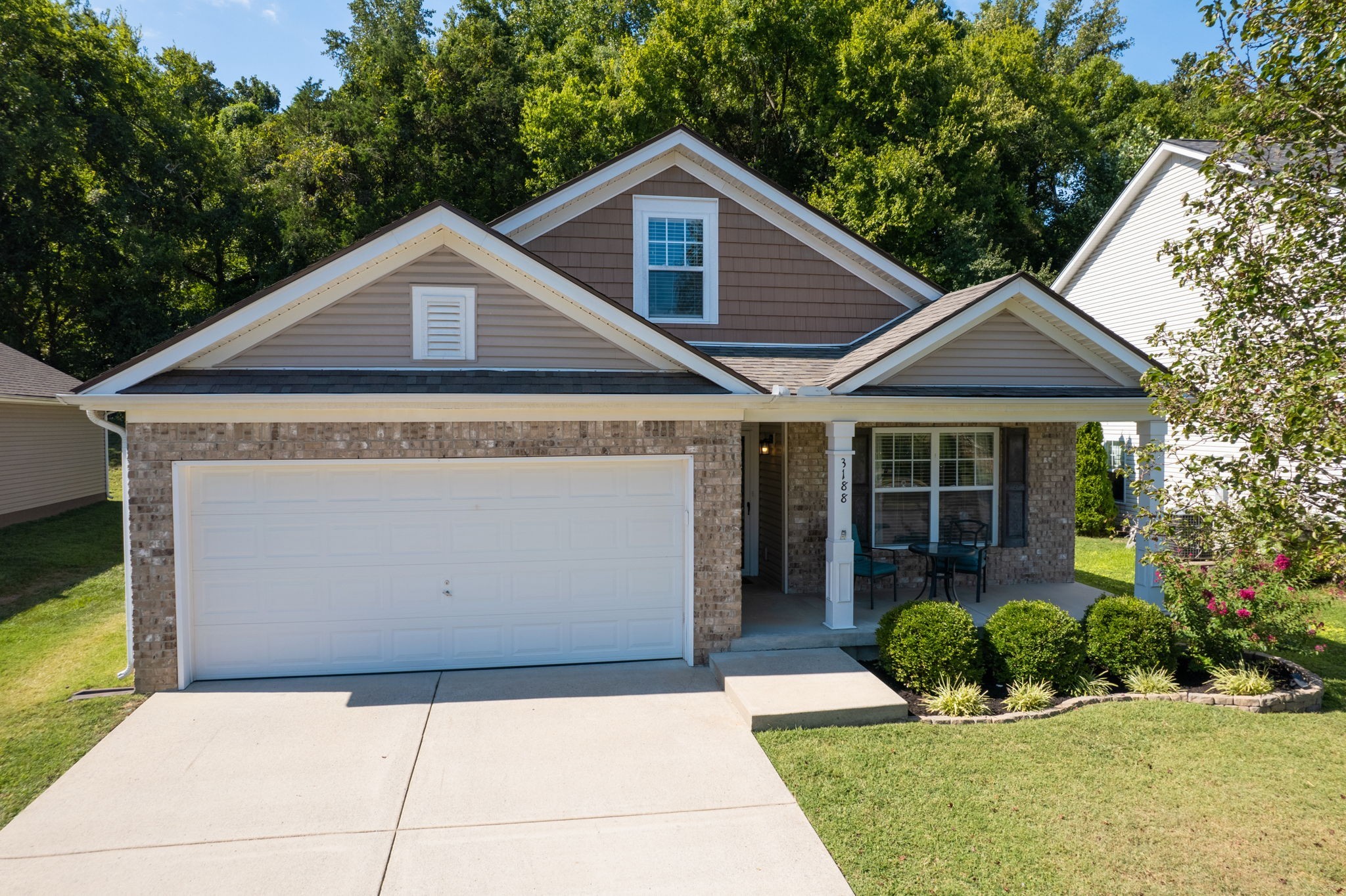 3188 Hidden Creek Dr