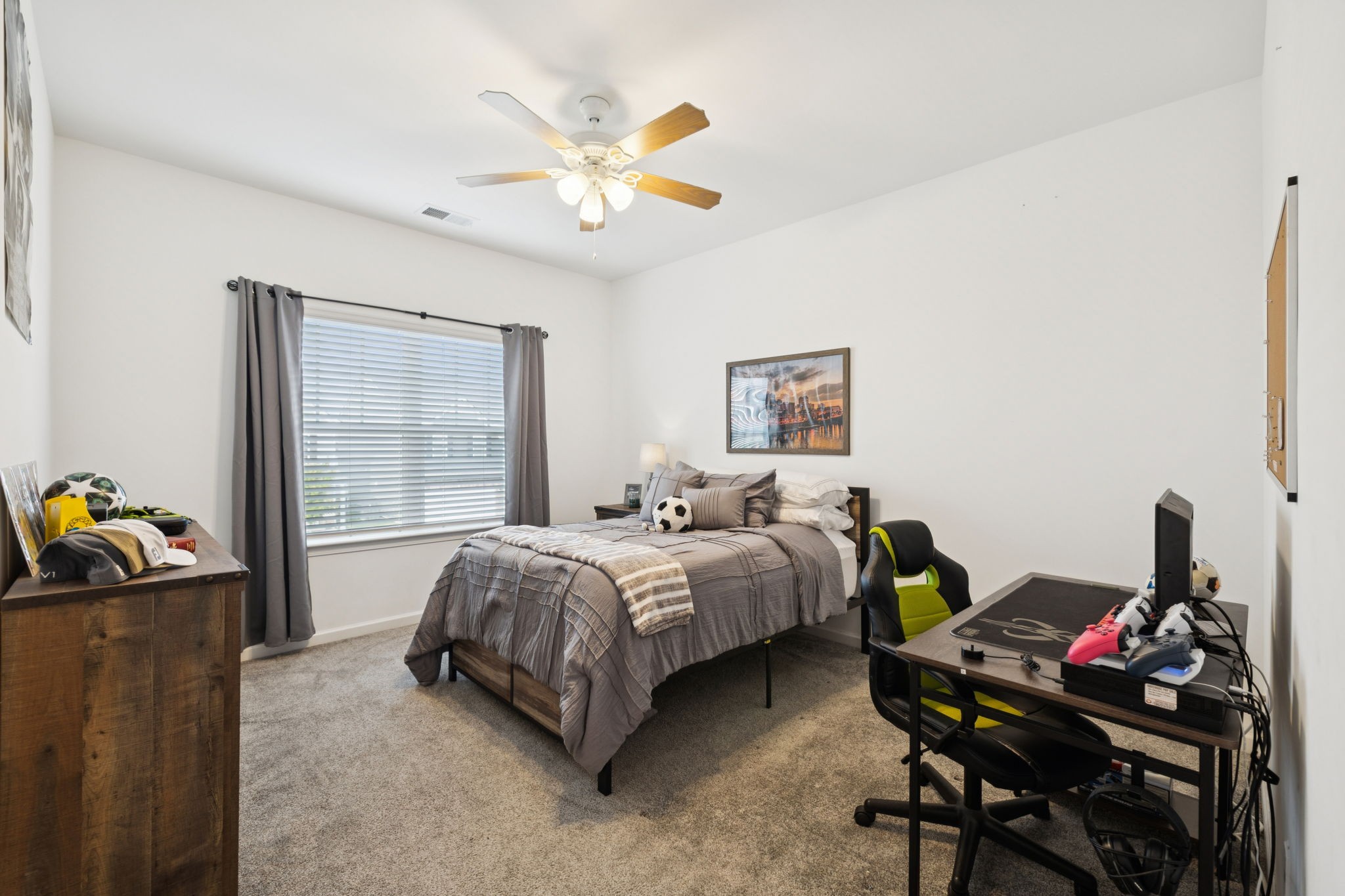 110 Gatwick Dr