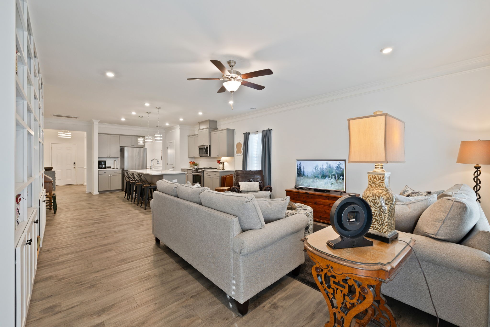 110 Gatwick Dr