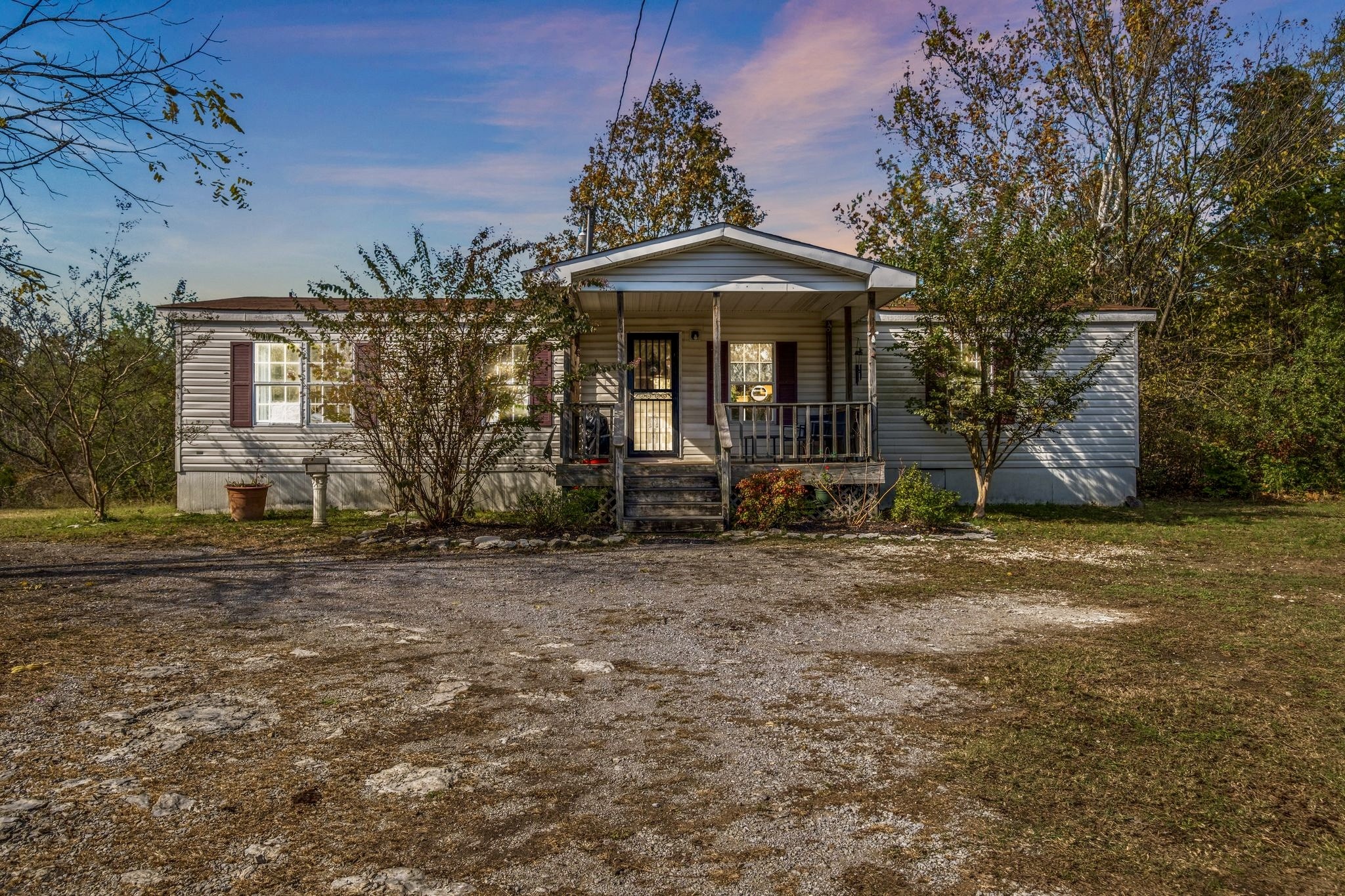1210 Quarry Rd