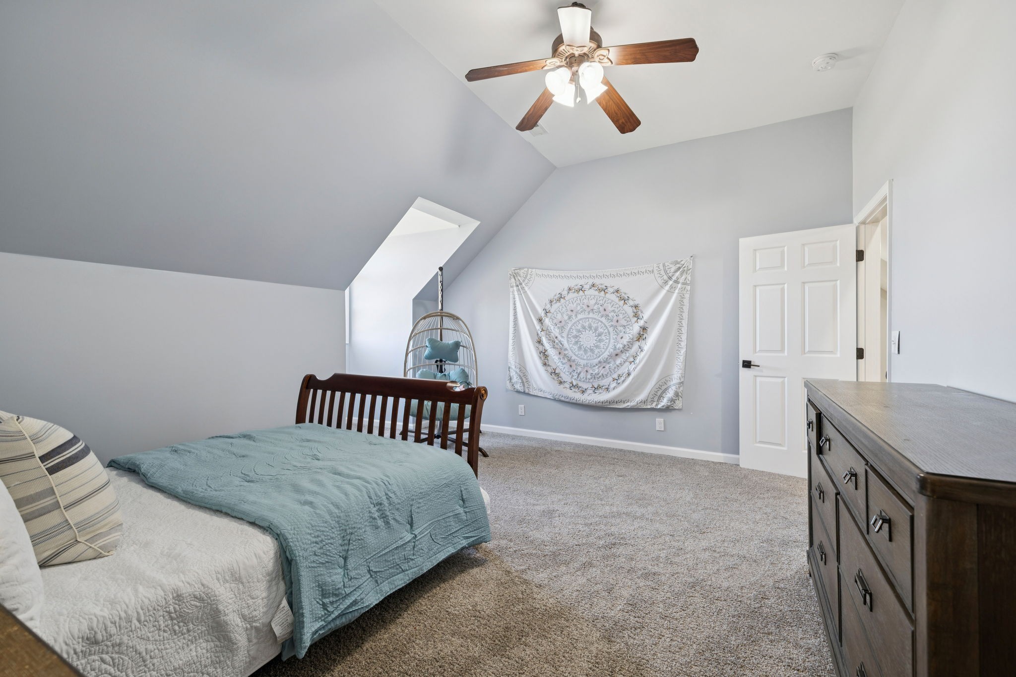 2645 W Jefferson Pike