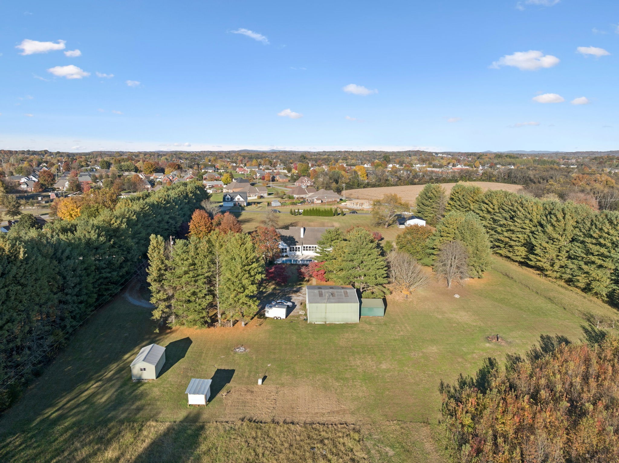 2645 W Jefferson Pike