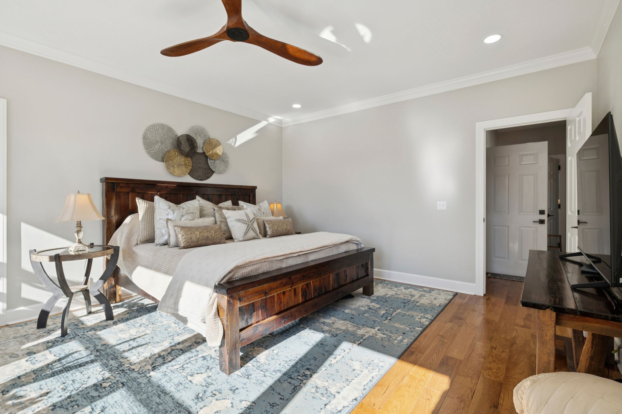 2645 W Jefferson Pike